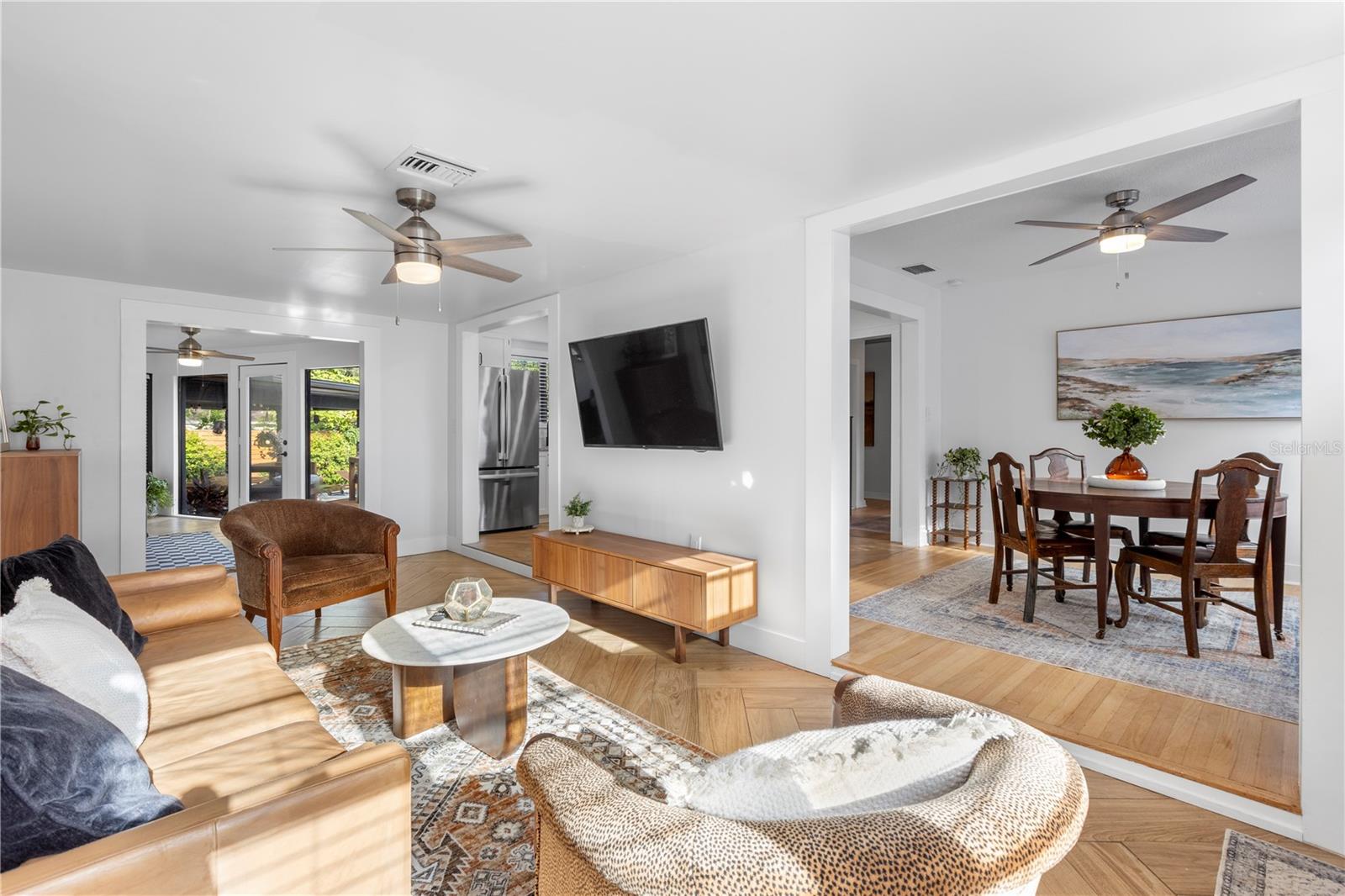 Image 9 of 69 For 4110 Marguerite Street
