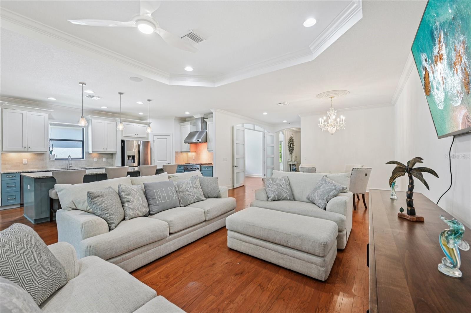 Image 11 of 48 For 13223 Palermo Drive