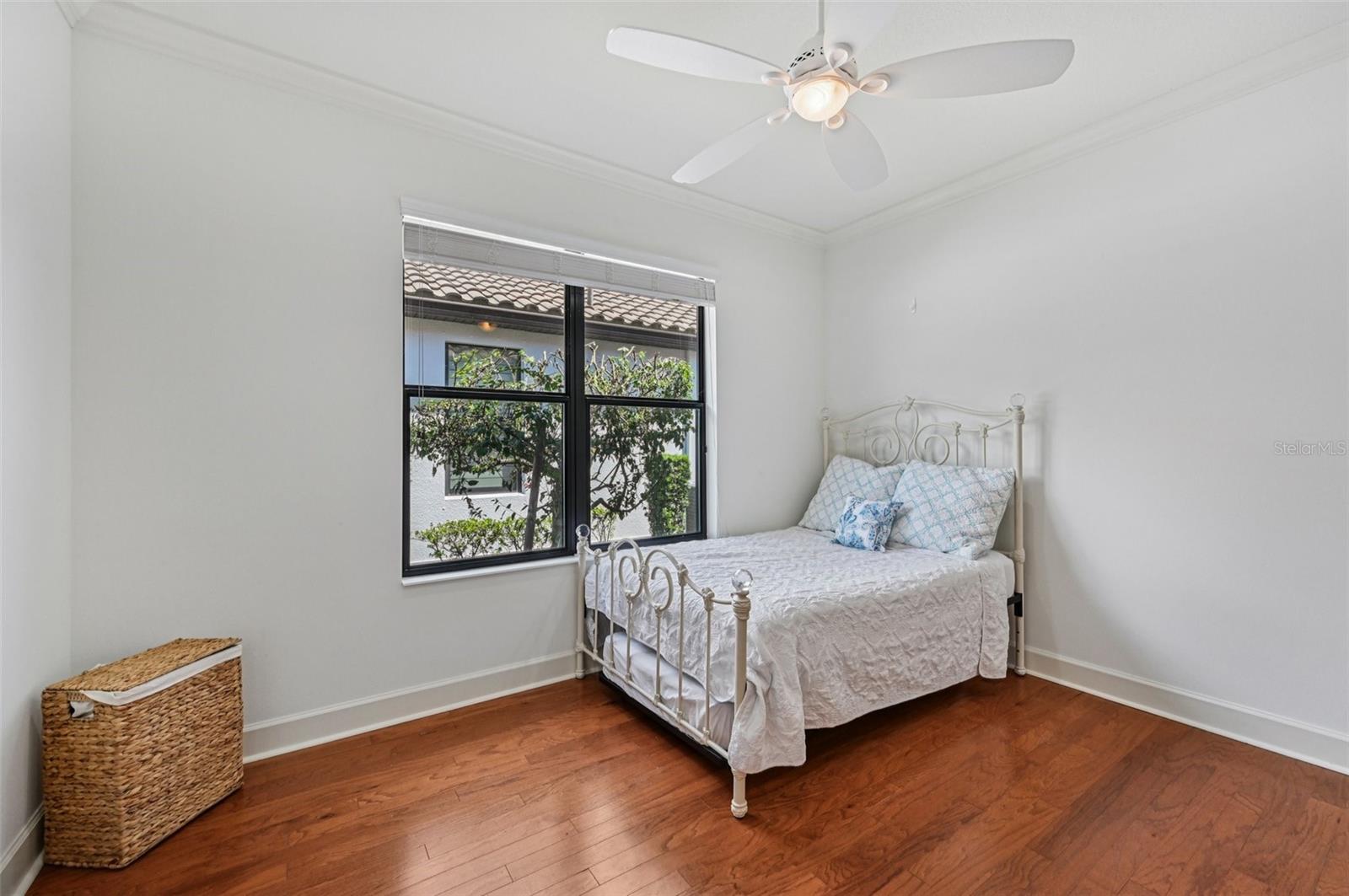 Image 33 of 48 For 13223 Palermo Drive