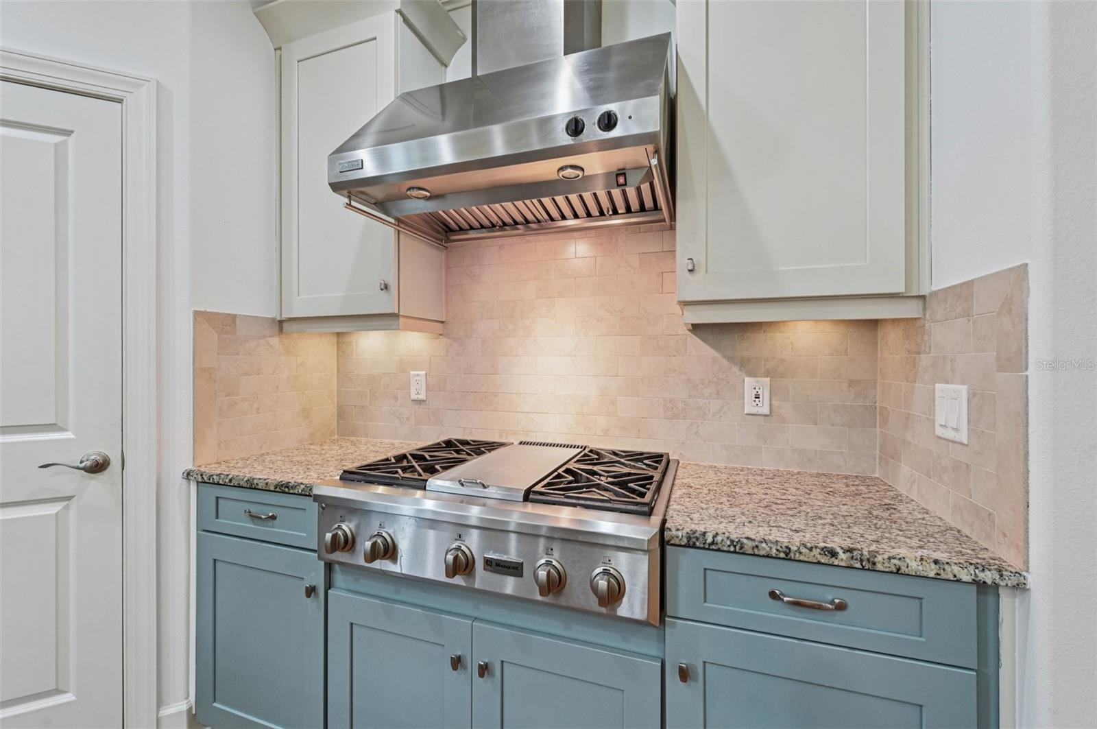 Image 5 of 48 For 13223 Palermo Drive