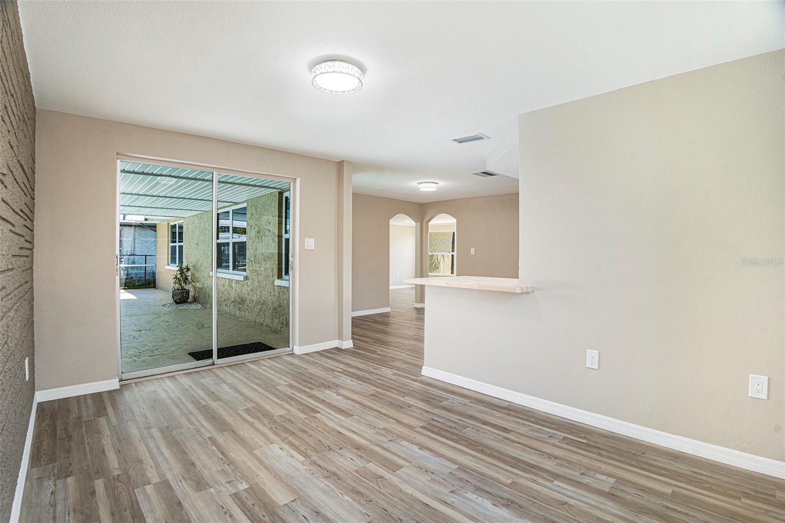 Image 10 of 28 For 1147 Viking Drive