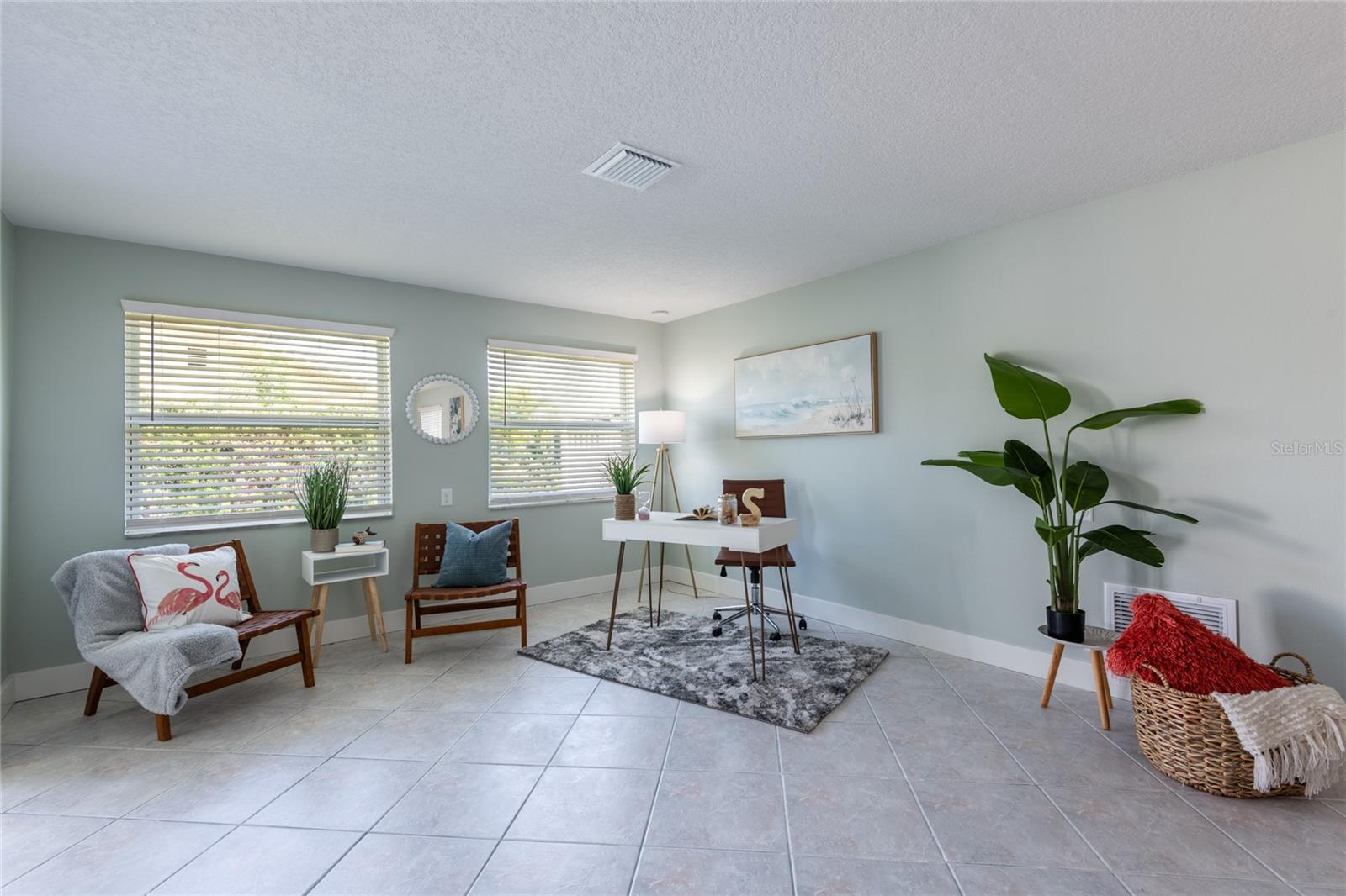 Image 15 of 41 For 2276 Carolyn Drive