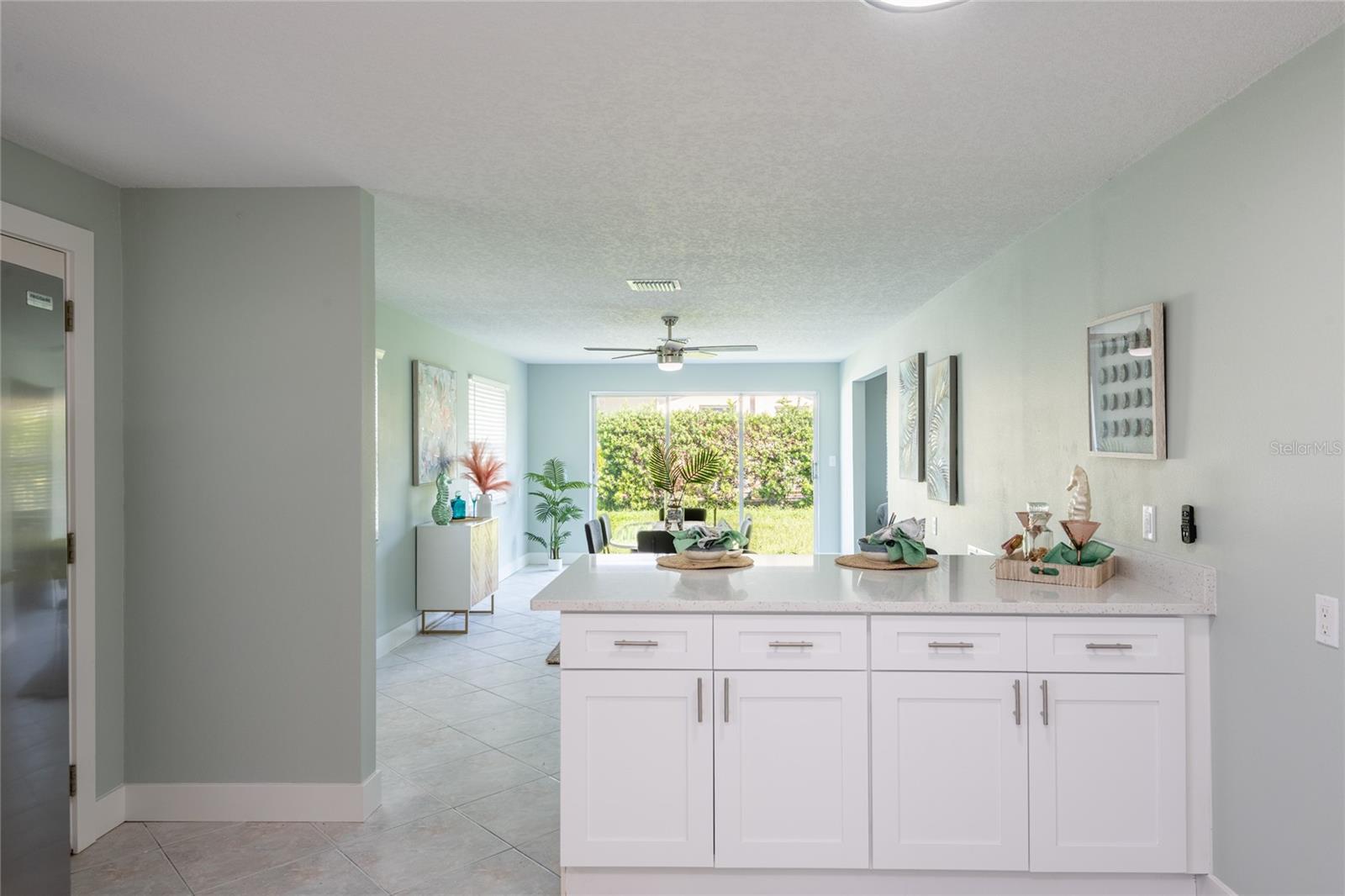 Image 16 of 41 For 2276 Carolyn Drive