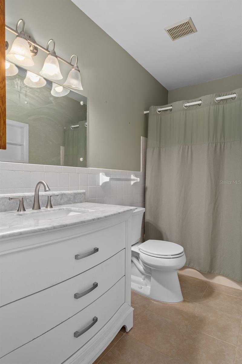 Image 38 of 61 For 2440 World Parkway Boulevard 38