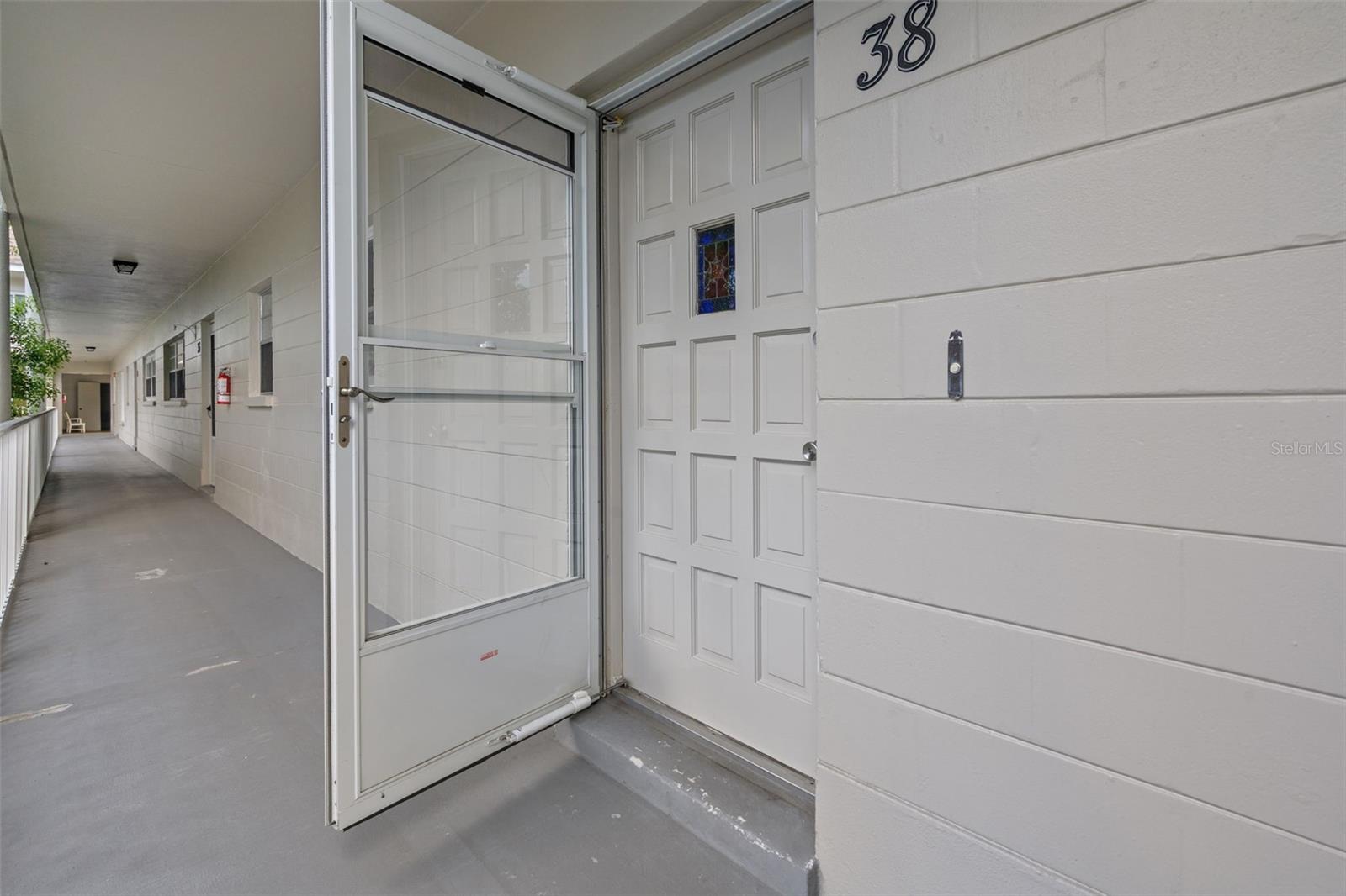 Image 6 of 61 For 2440 World Parkway Boulevard 38