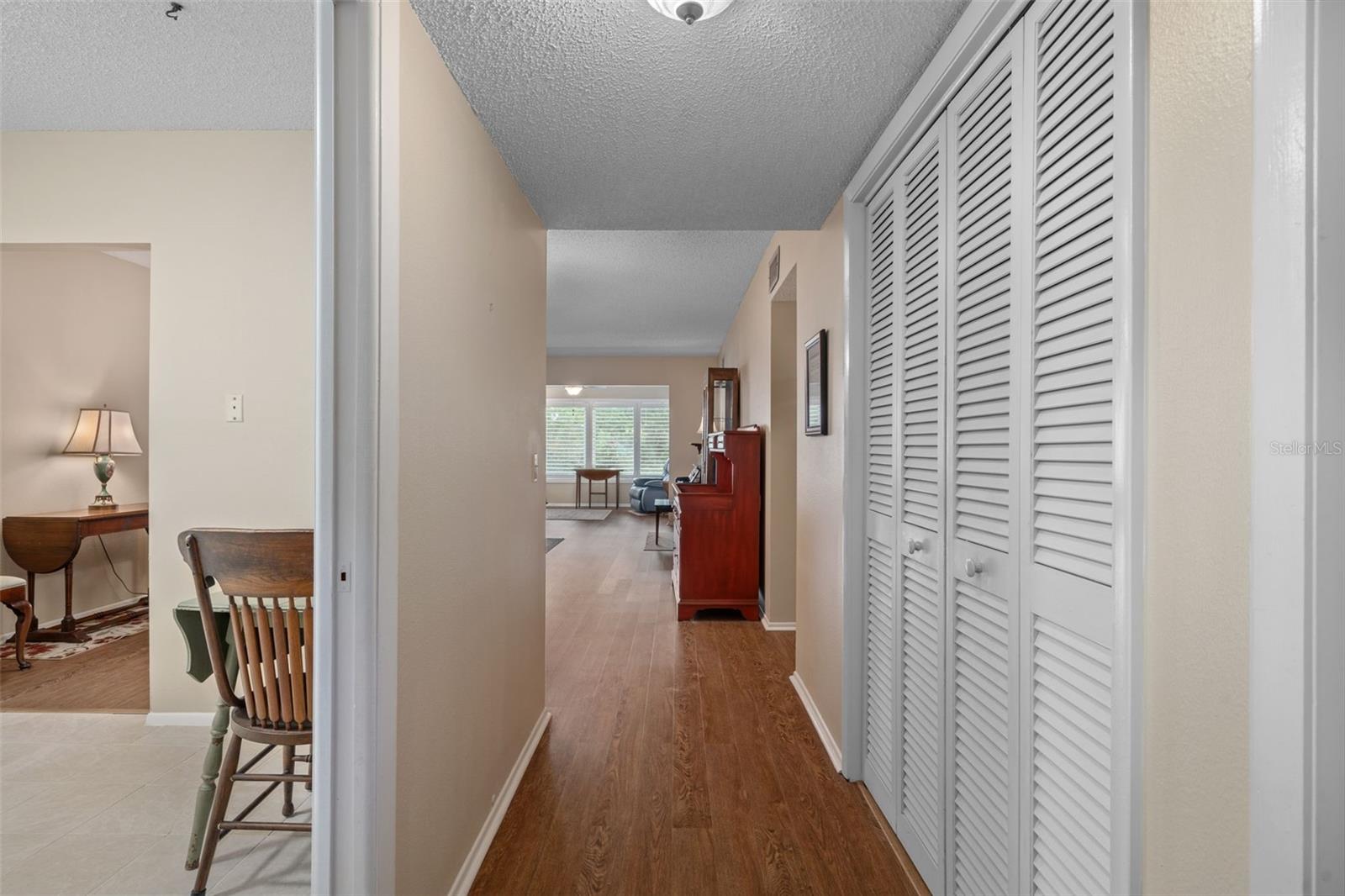 Image 8 of 61 For 2440 World Parkway Boulevard 38
