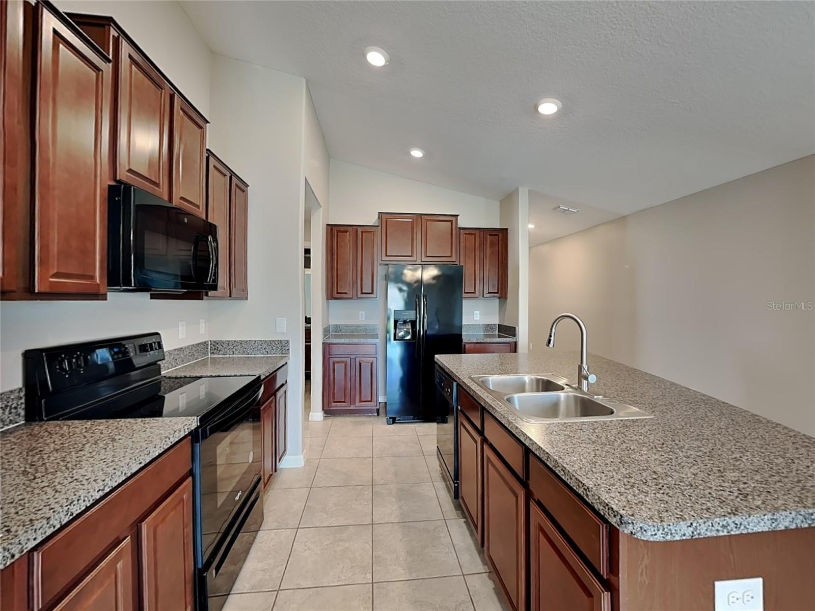 Image 6 of 17 For 5029 Golden Fig Lane