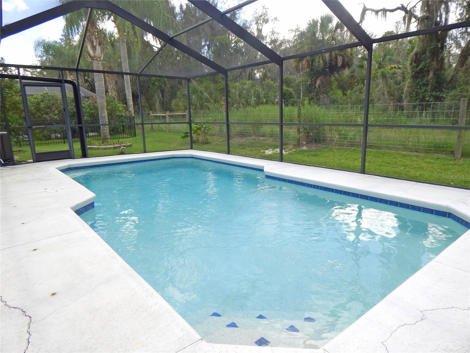 Image 22 of 35 For 14832 Heronglen Drive