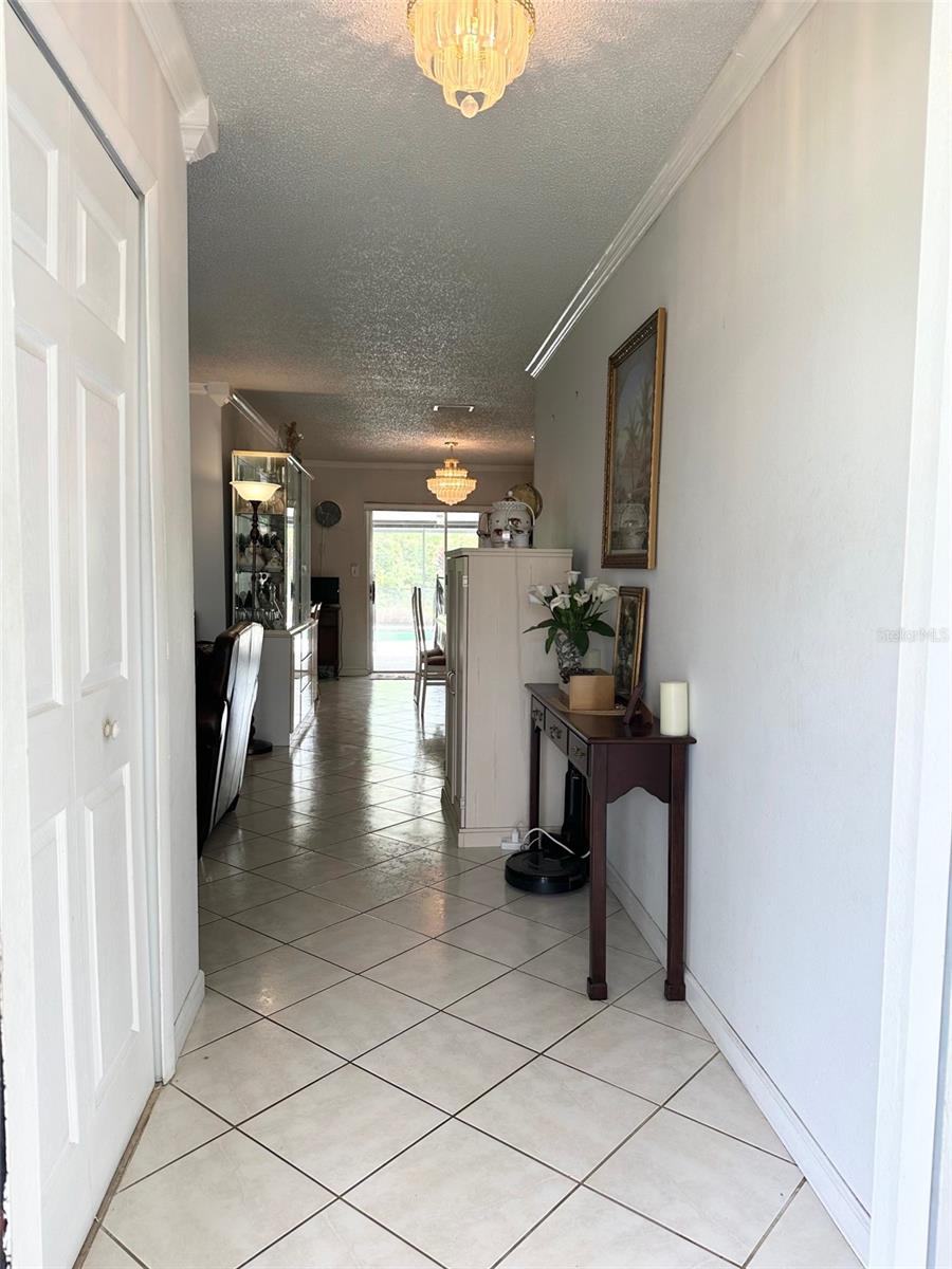 Image 3 of 17 For 703 Sailfish Drive