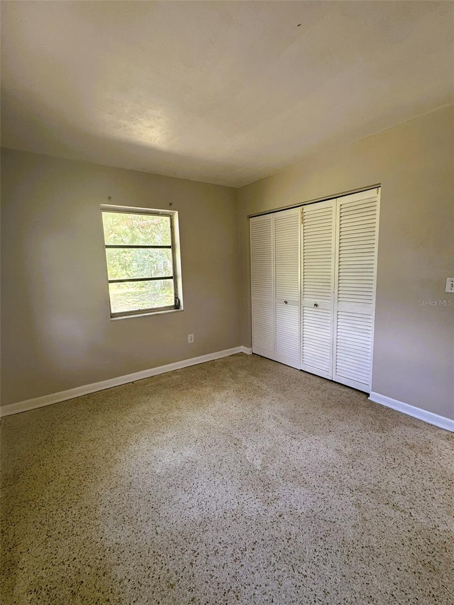 Image 14 of 22 For 6442 Treehaven Drive
