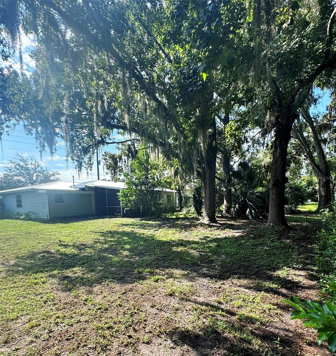 Image 21 of 22 For 6442 Treehaven Drive