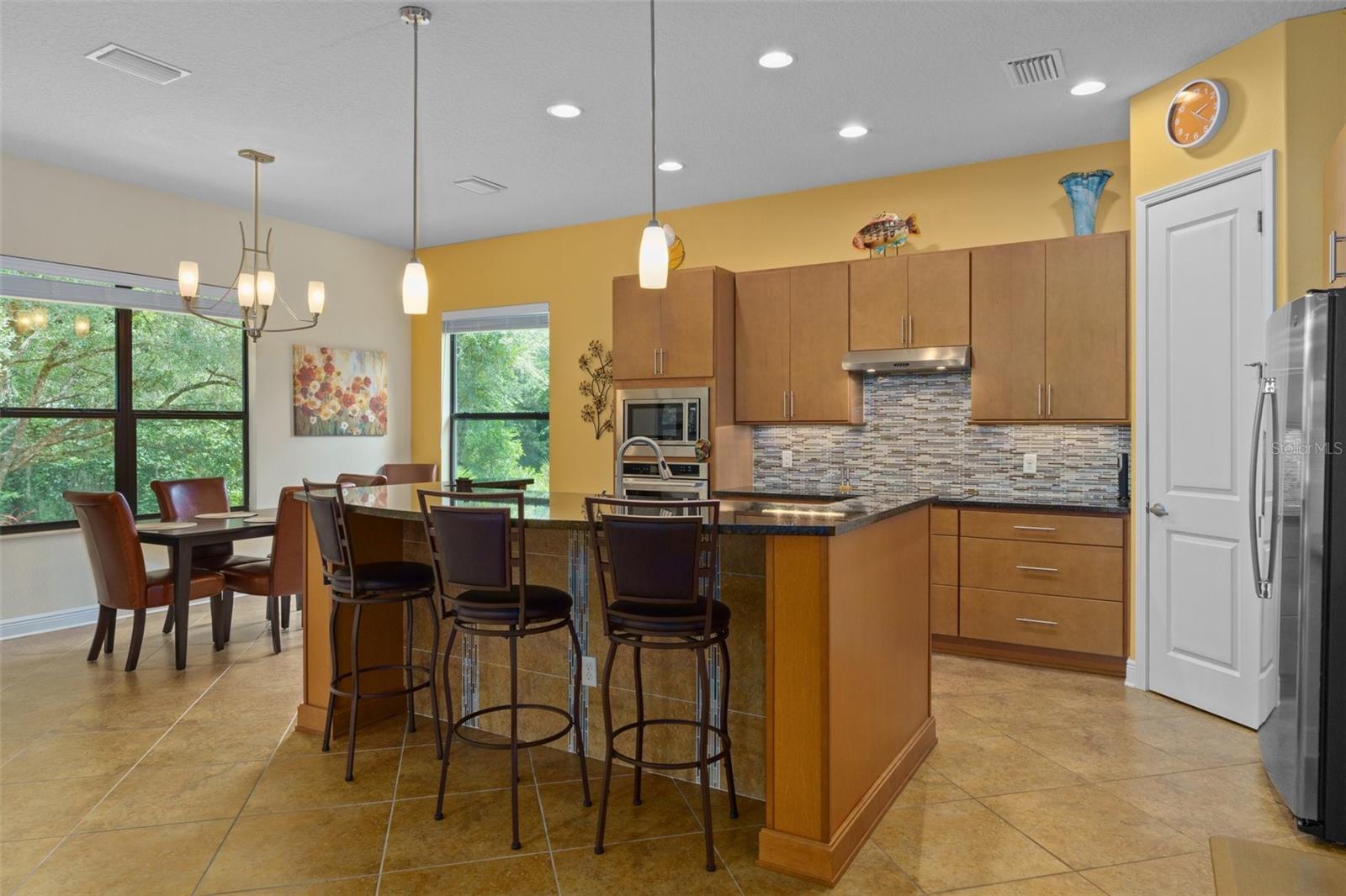 Image 10 of 54 For 2321 Hickory Glen Point