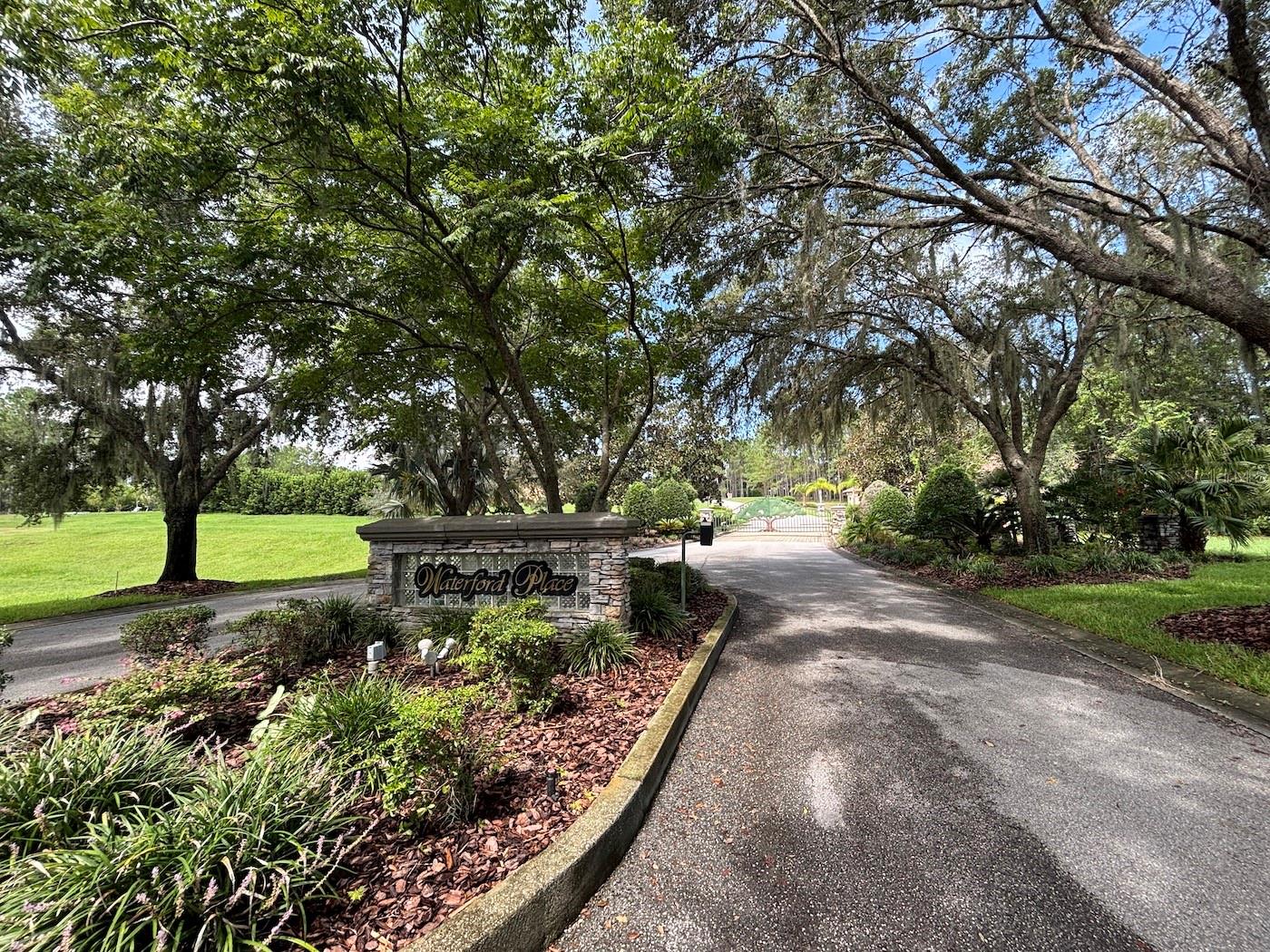 Image 4 of 54 For 2321 Hickory Glen Point