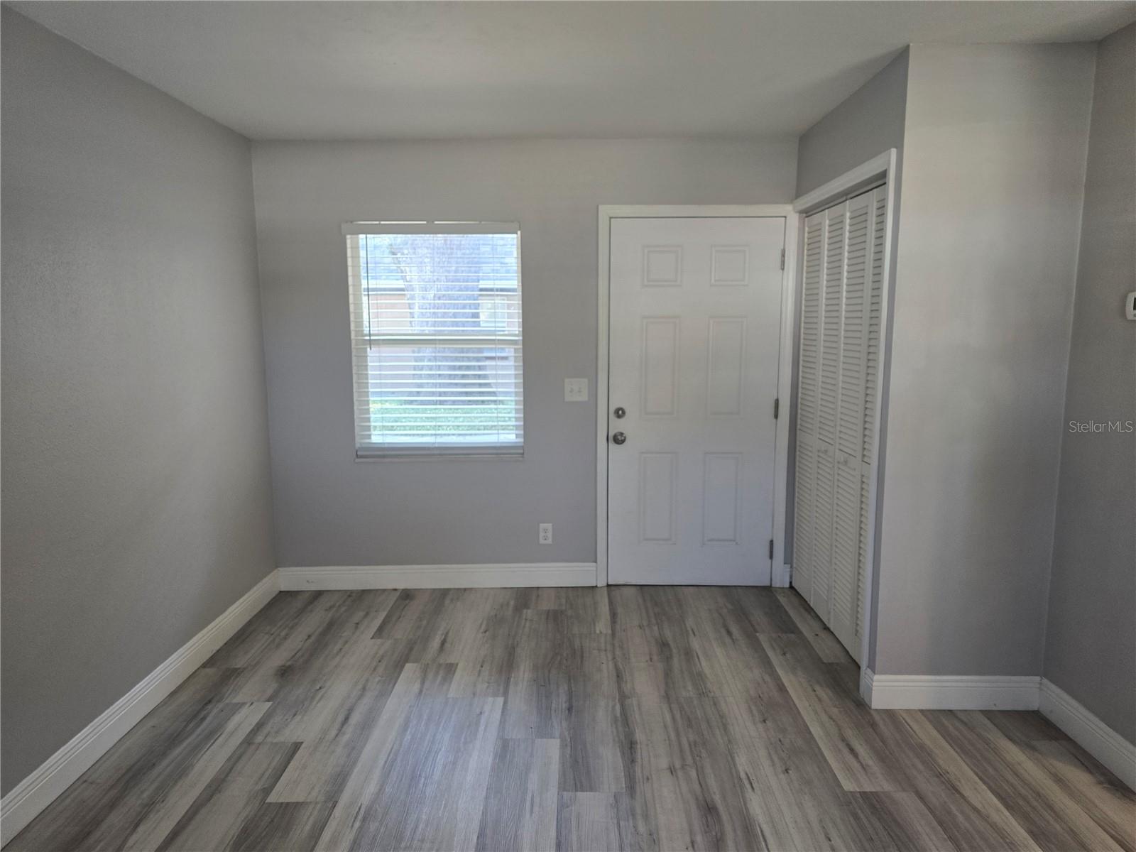 Image 2 of 10 For 107 Clay Avenue