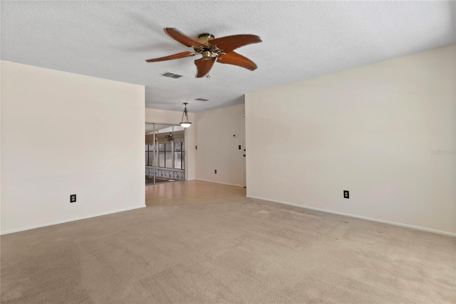 Image 9 of 34 For 10063 82nd Street