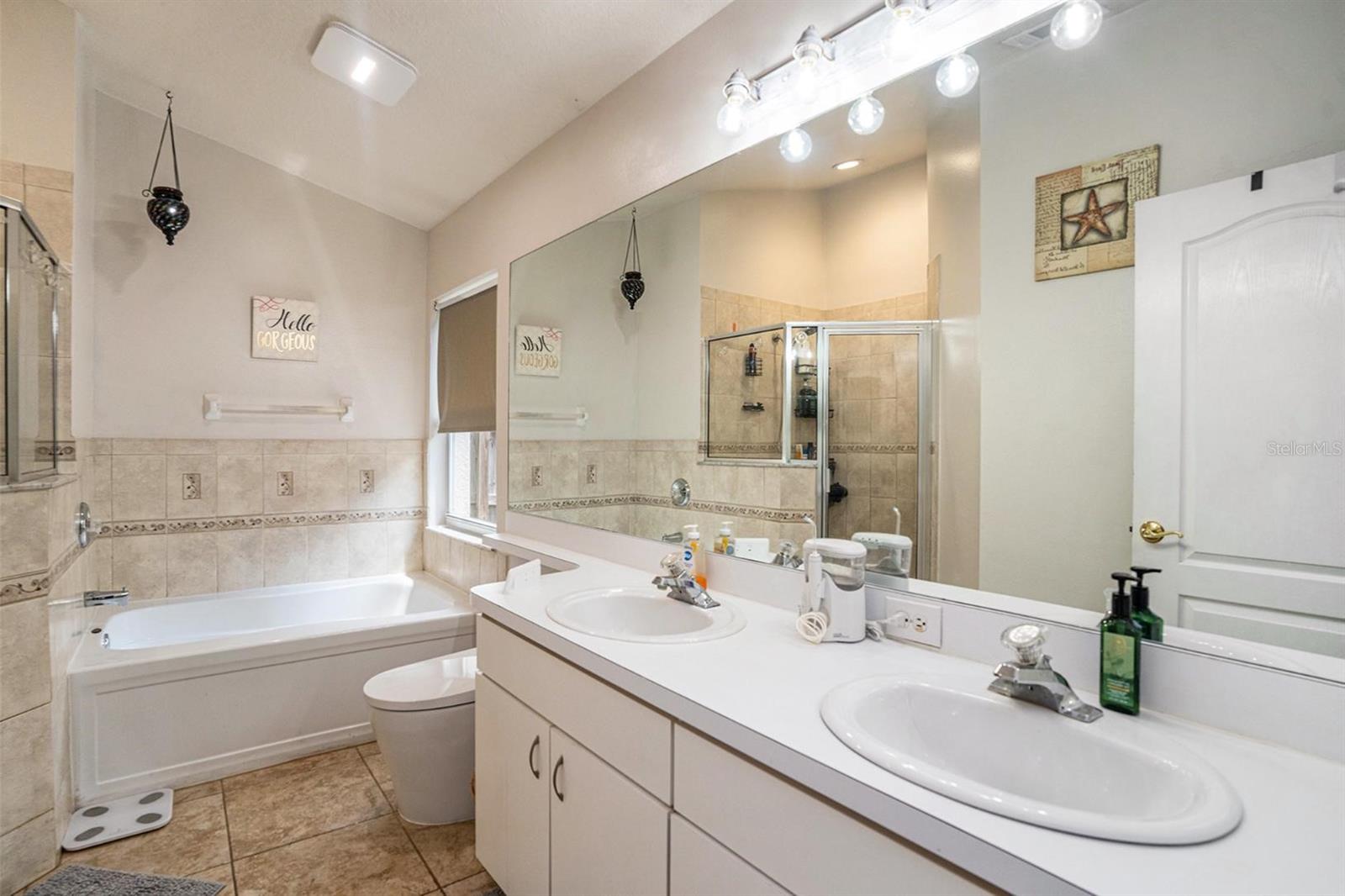 Image 16 of 32 For 30618 Tremont Drive