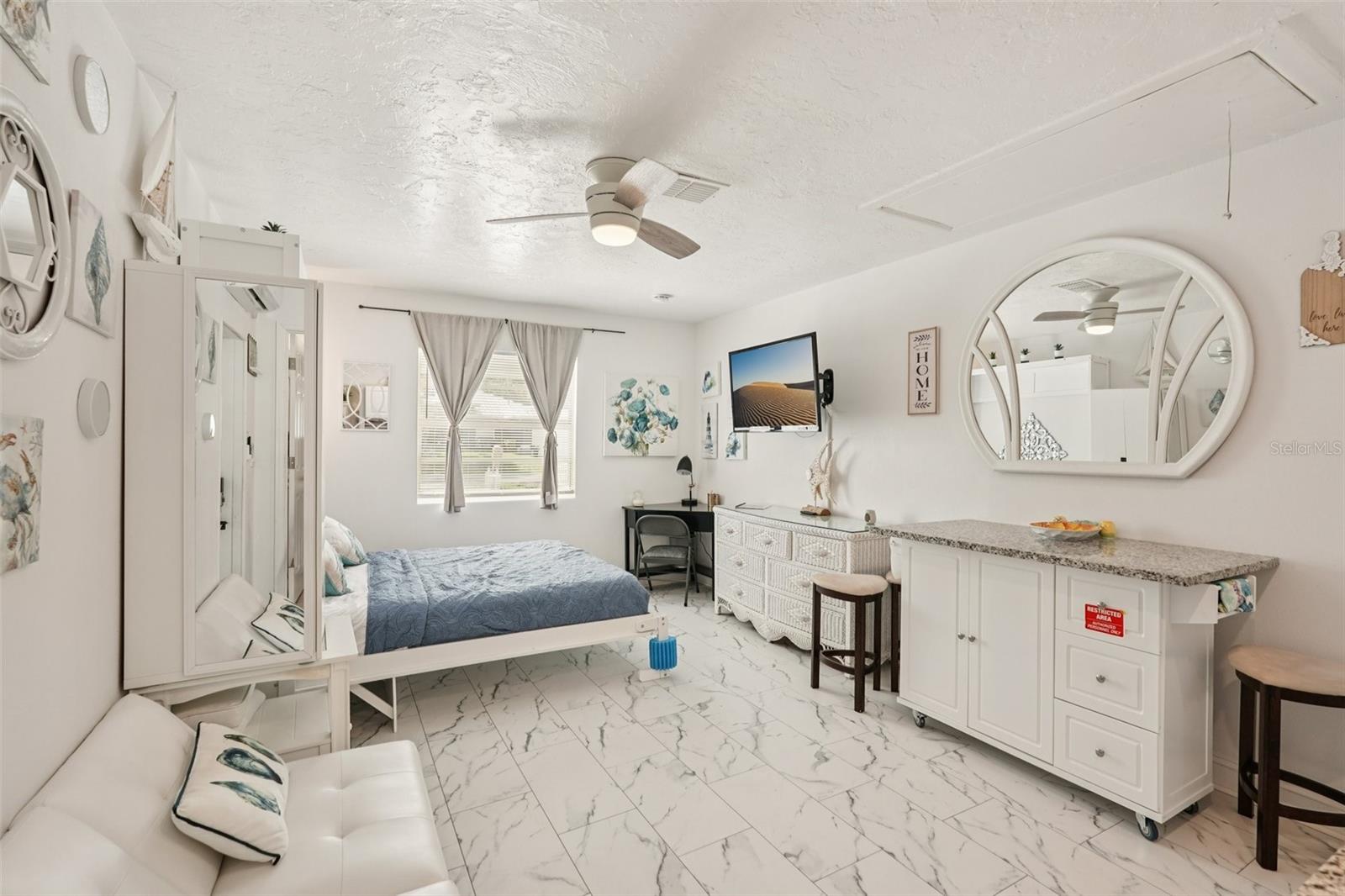 Image 4 of 15 For 840 Albritton Avenue 2