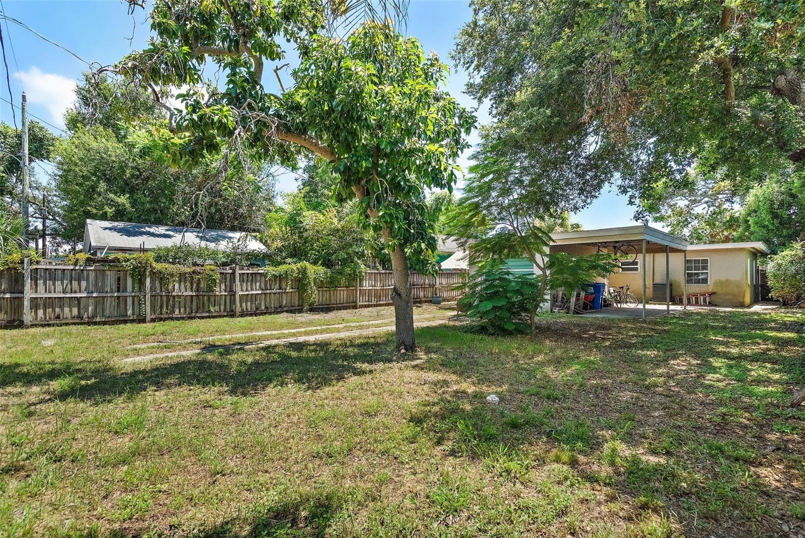 Image 21 of 21 For 4135 Burlington Avenue N