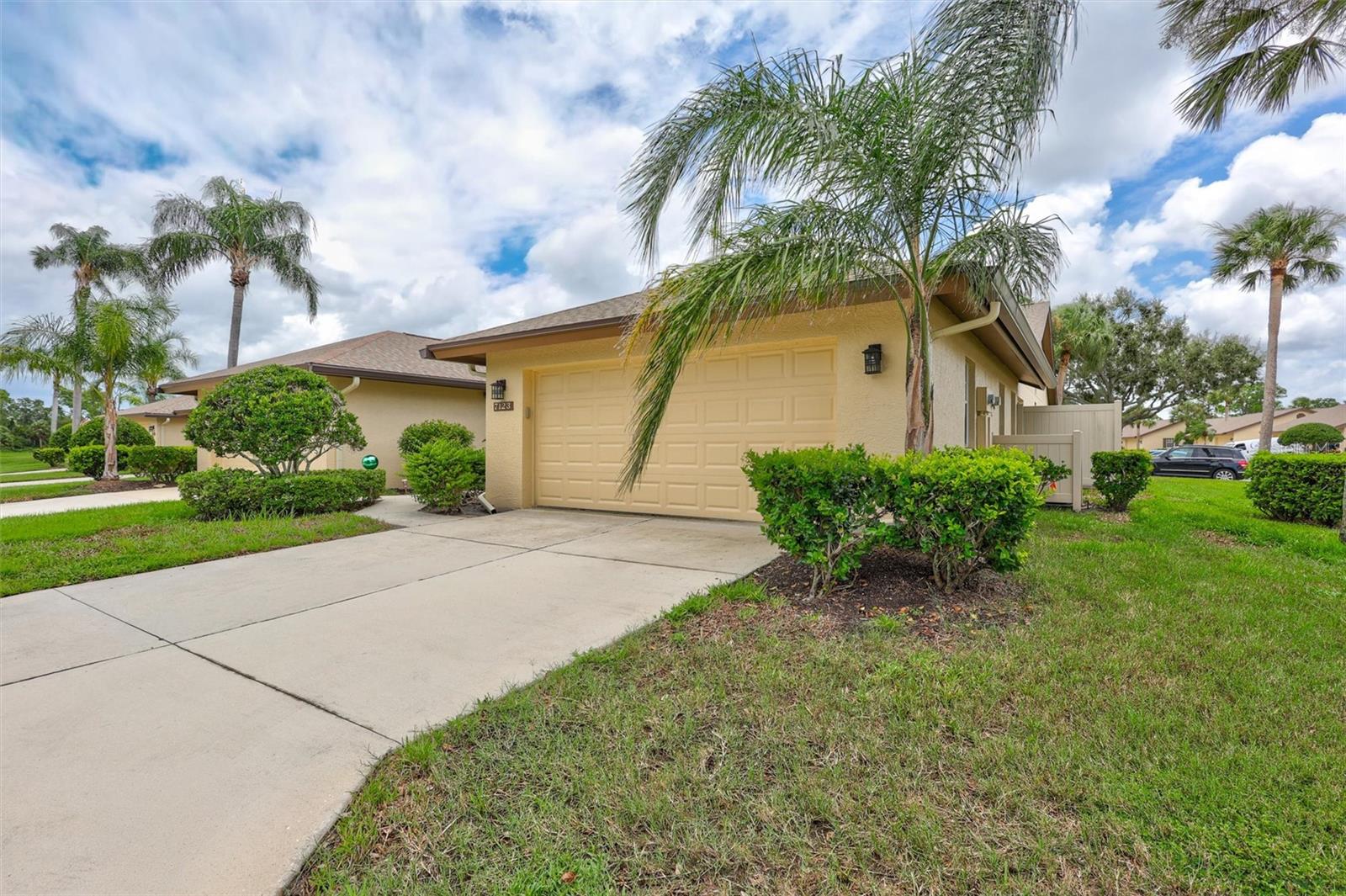 Image 6 of 54 For 7123 Heron Drive