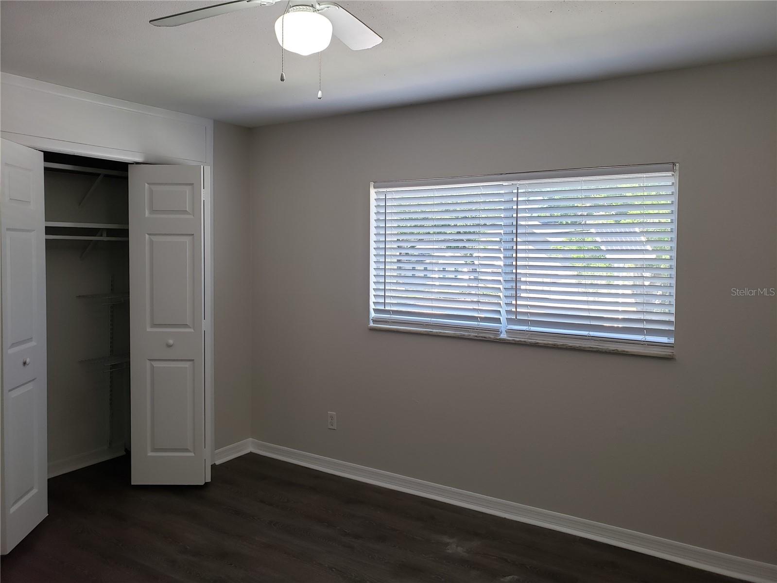 Image 9 of 21 For 3206 Azeele Street 219
