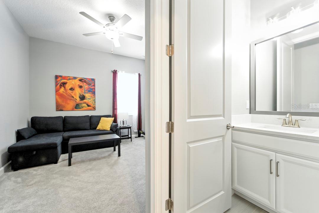 Image 40 of 71 For 10982 Banyan Breeze Boulevard