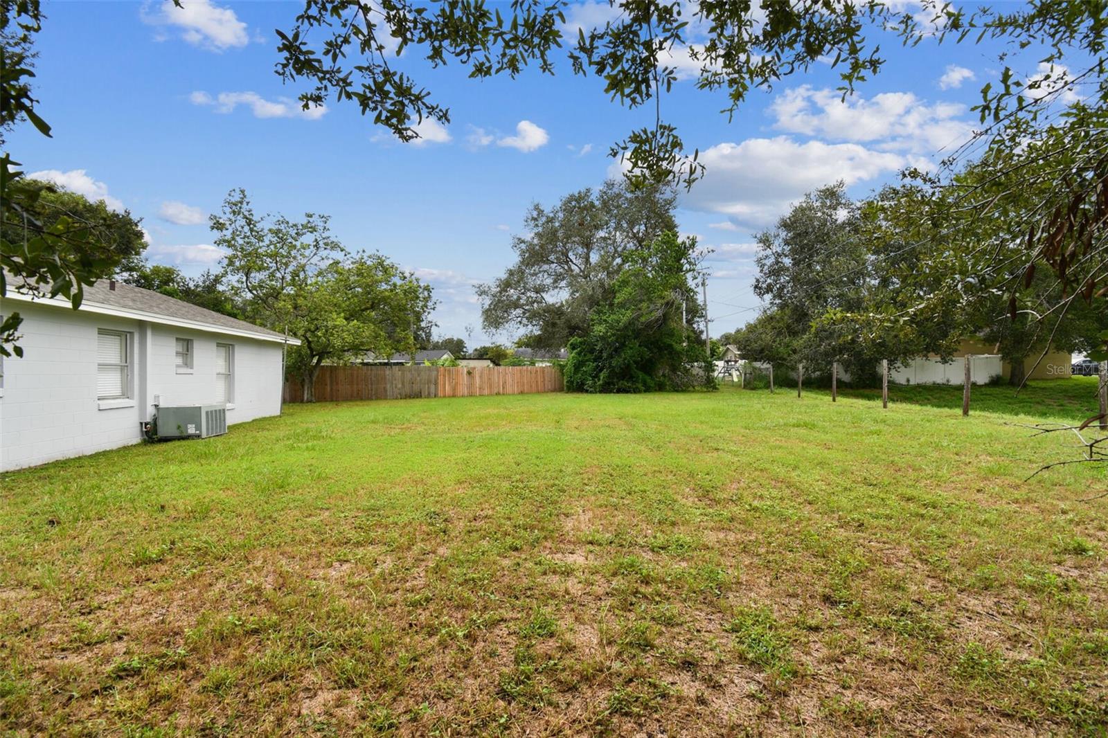 Image 46 of 73 For 6007 Calendar Court W