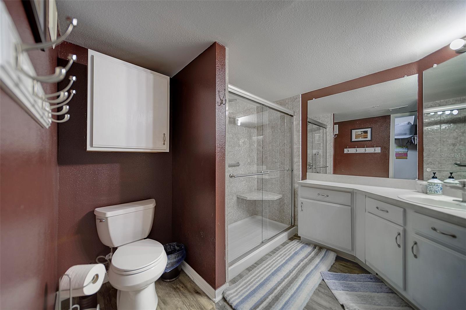 Image 26 of 65 For 1238 Missouri Avenue 108