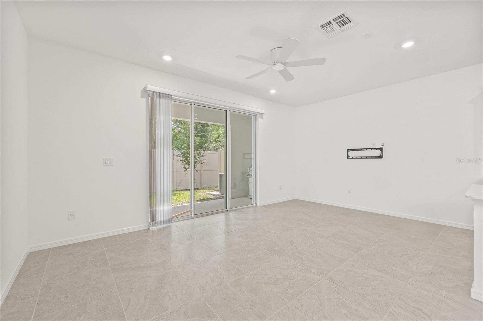 Image 18 of 60 For 13161 Stillmont Place A