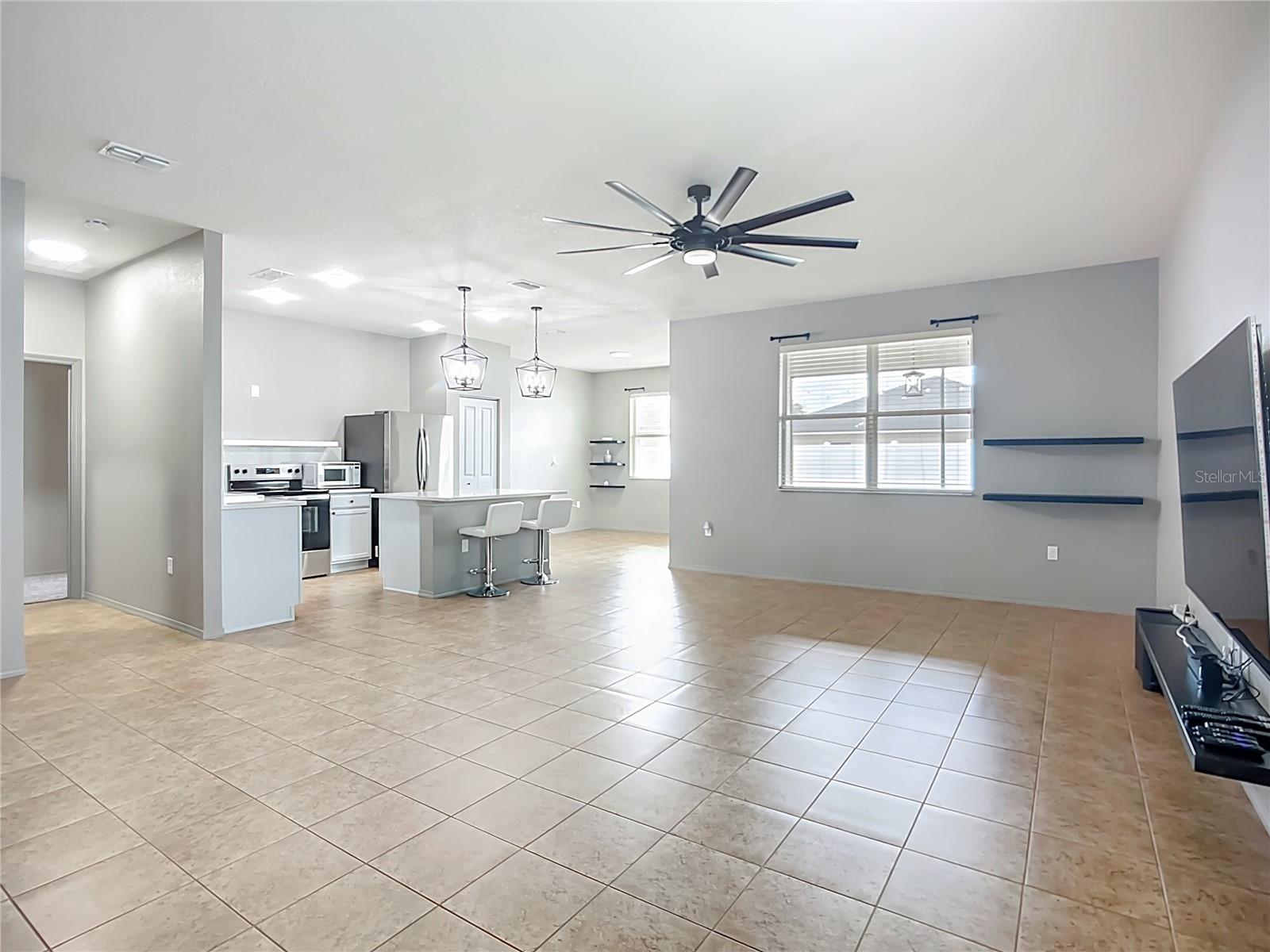 Image 13 of 39 For 7309 Tangle Bend Drive