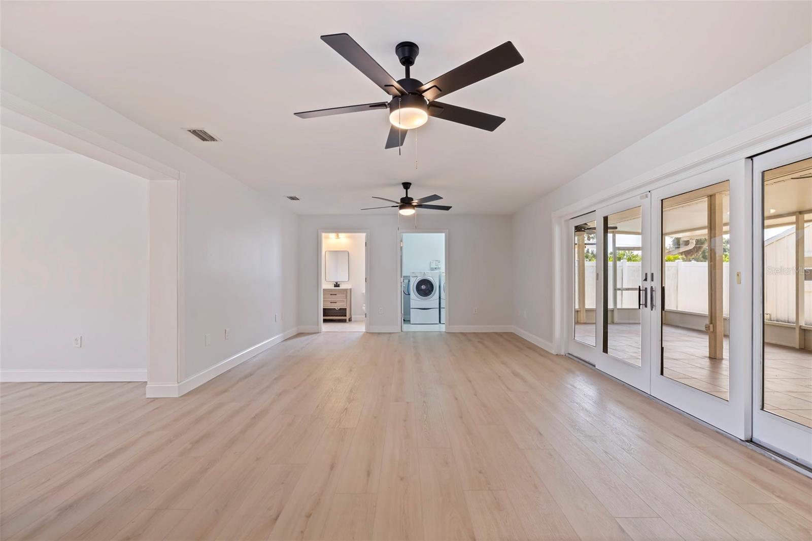 Image 8 of 19 For 934 41st Avenue Ne