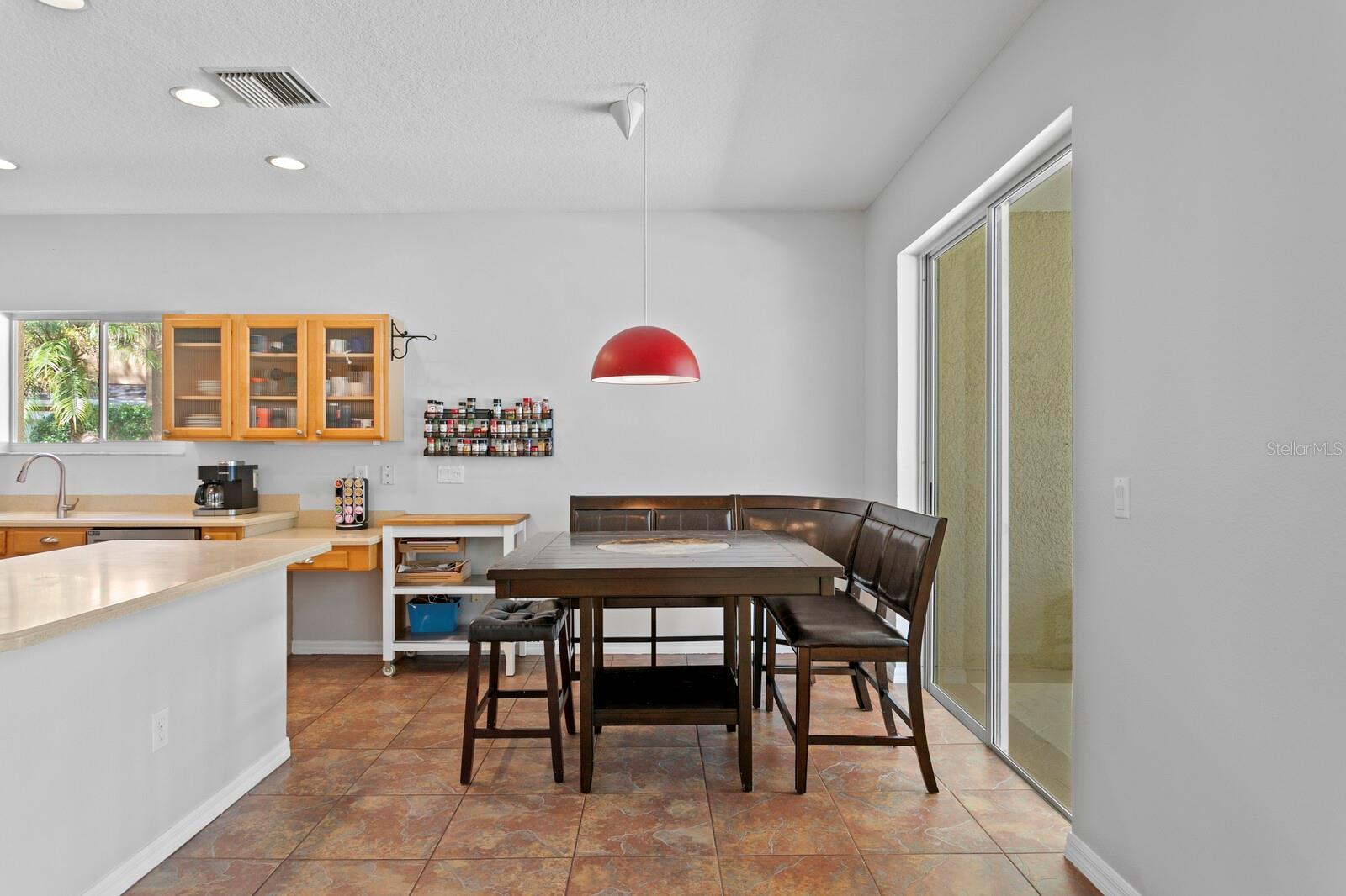 Image 12 of 70 For 8504 Goldfinch Court