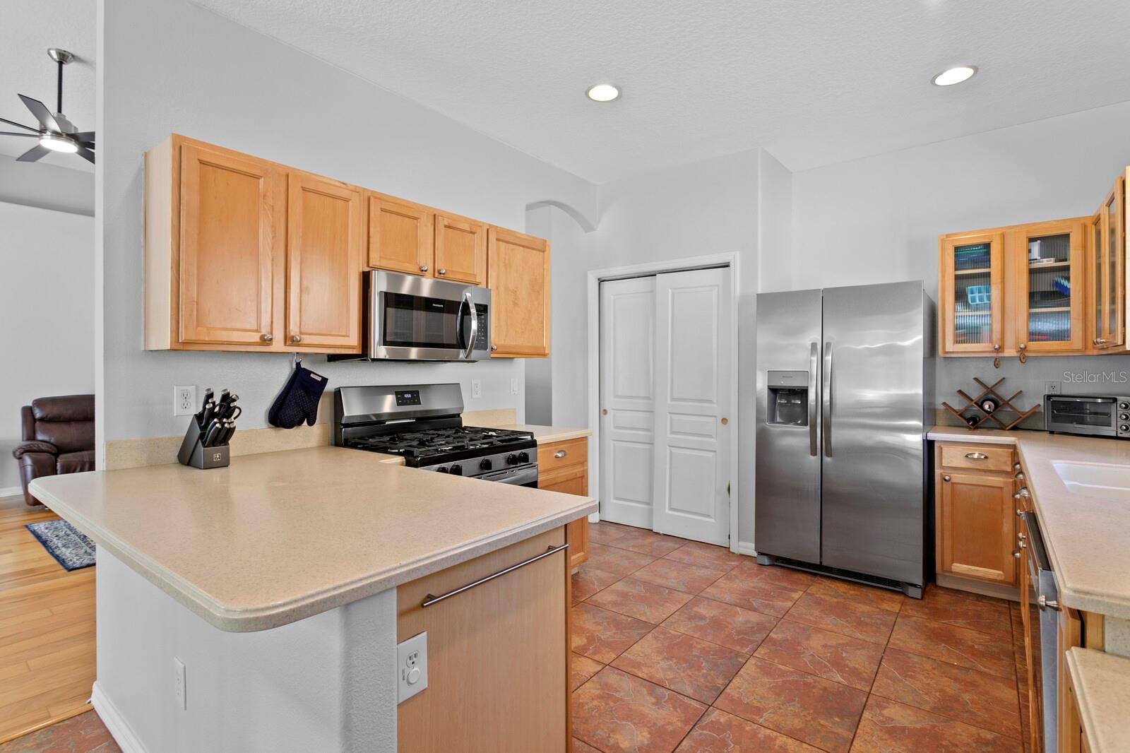 Image 15 of 70 For 8504 Goldfinch Court