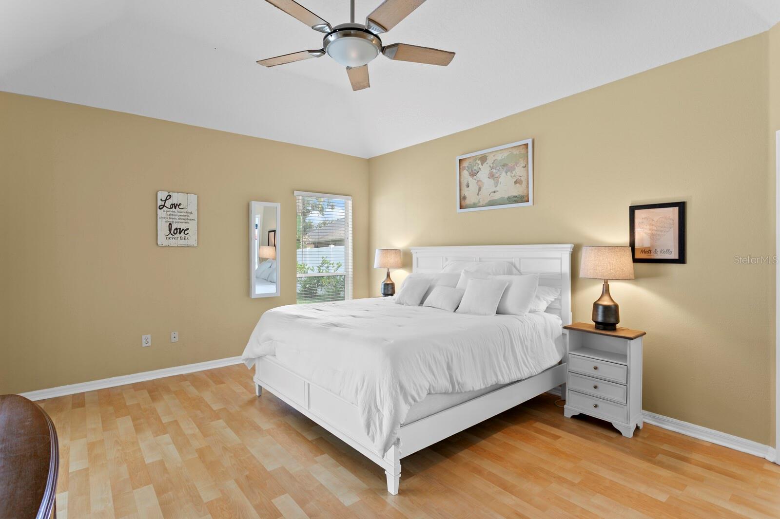 Image 18 of 70 For 8504 Goldfinch Court