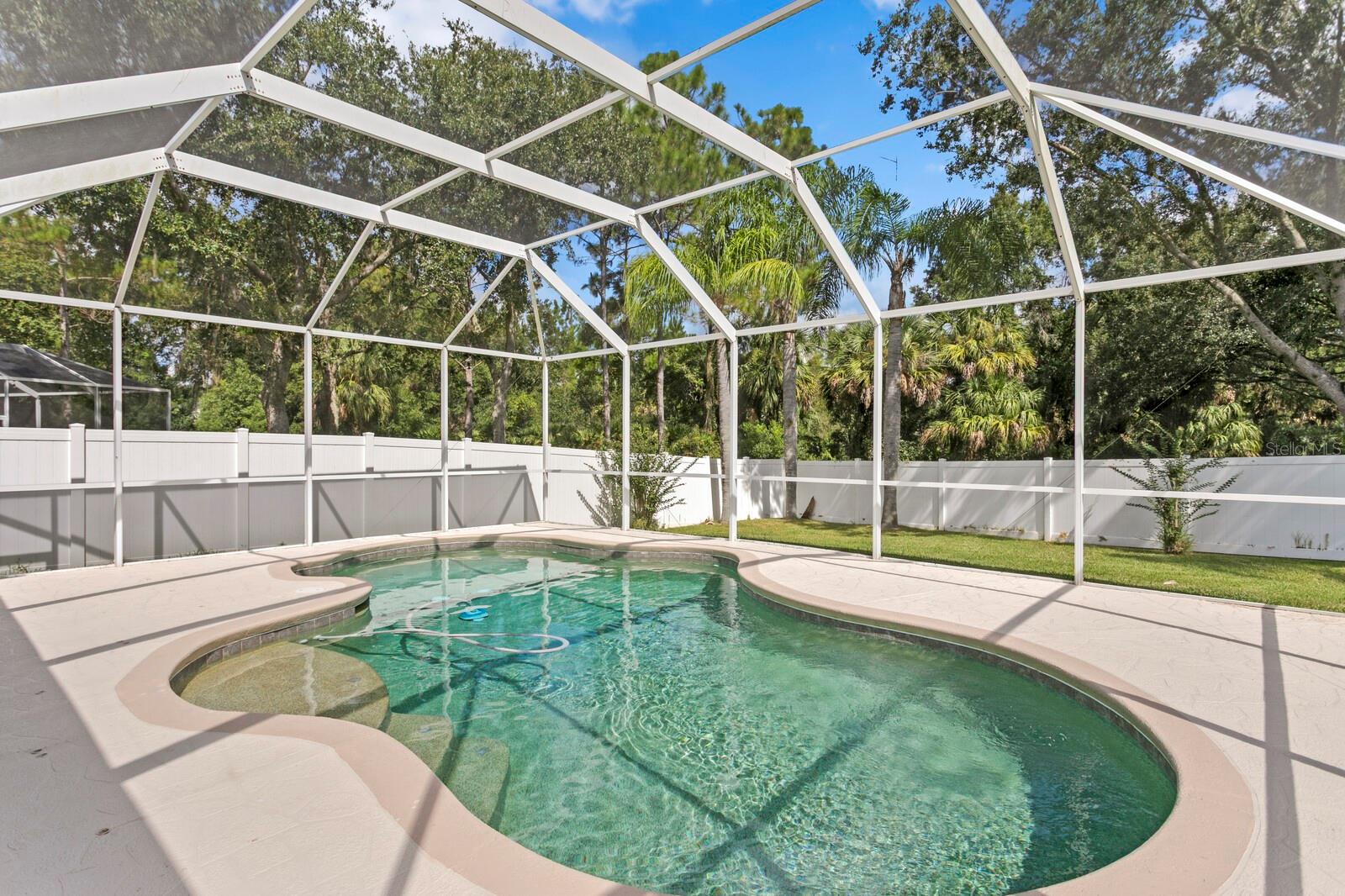 Image 37 of 70 For 8504 Goldfinch Court