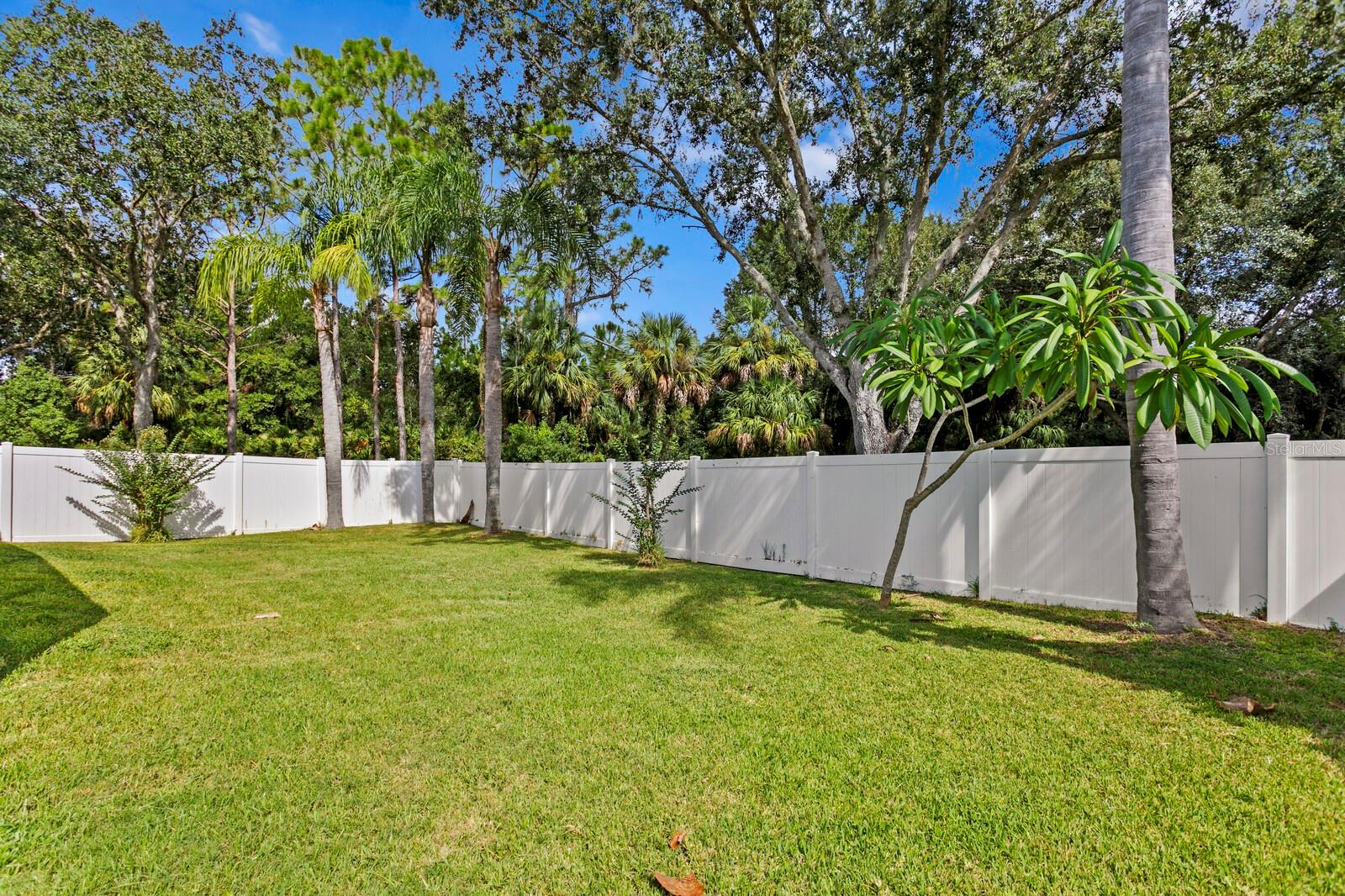 Image 40 of 70 For 8504 Goldfinch Court