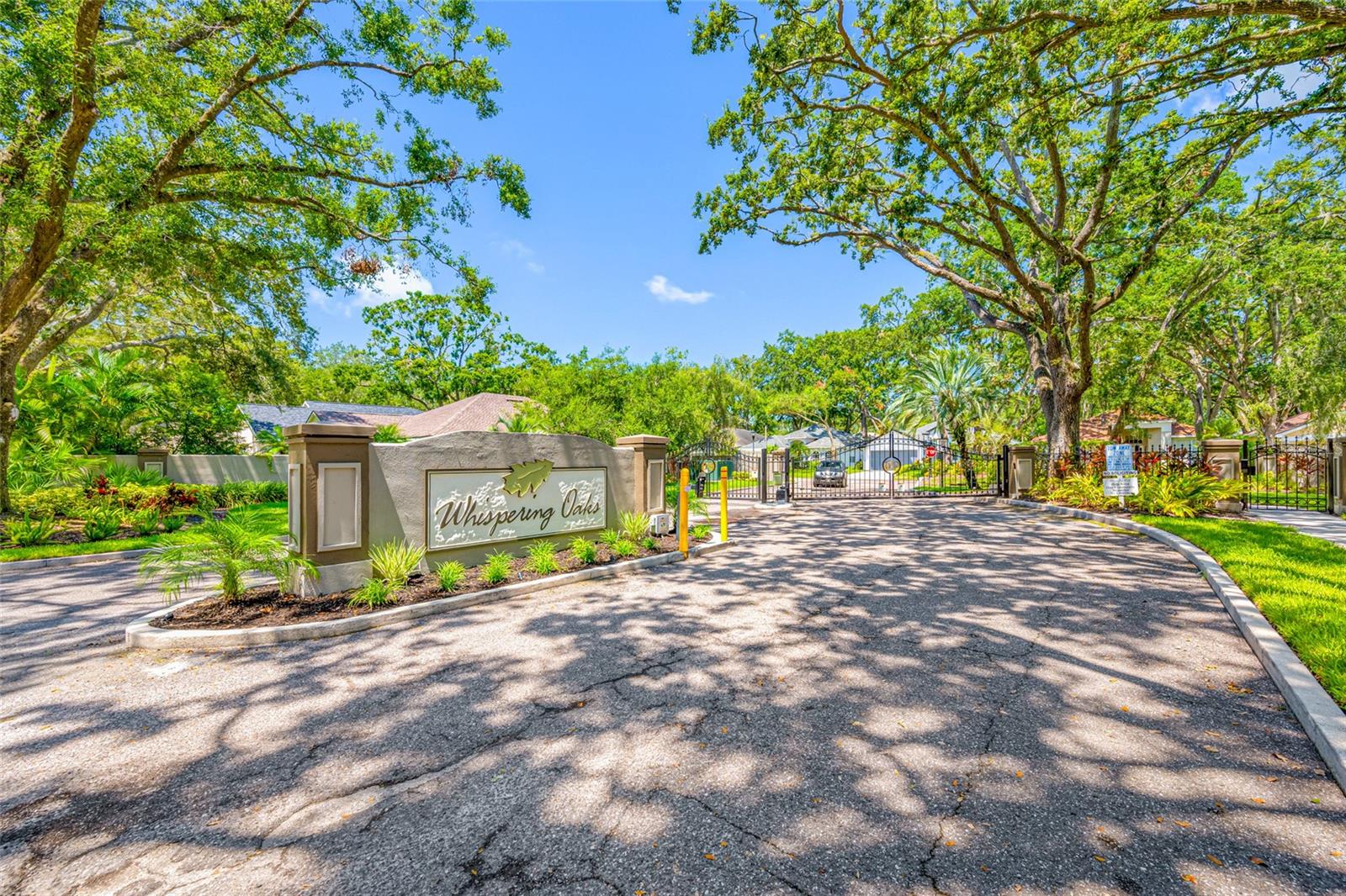 Listing photo id 1 for 4608 Whispering Wind Avenue