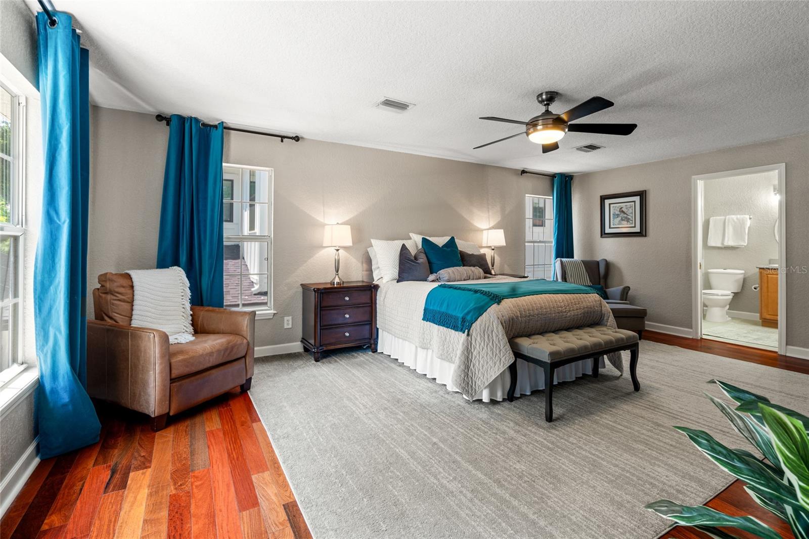 Image 31 of 45 For 3906 De Leon Street
