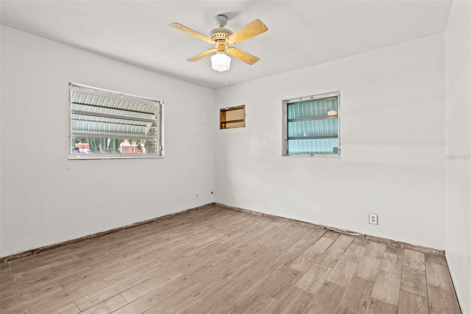 Image 15 of 41 For 7125 Bonito Street