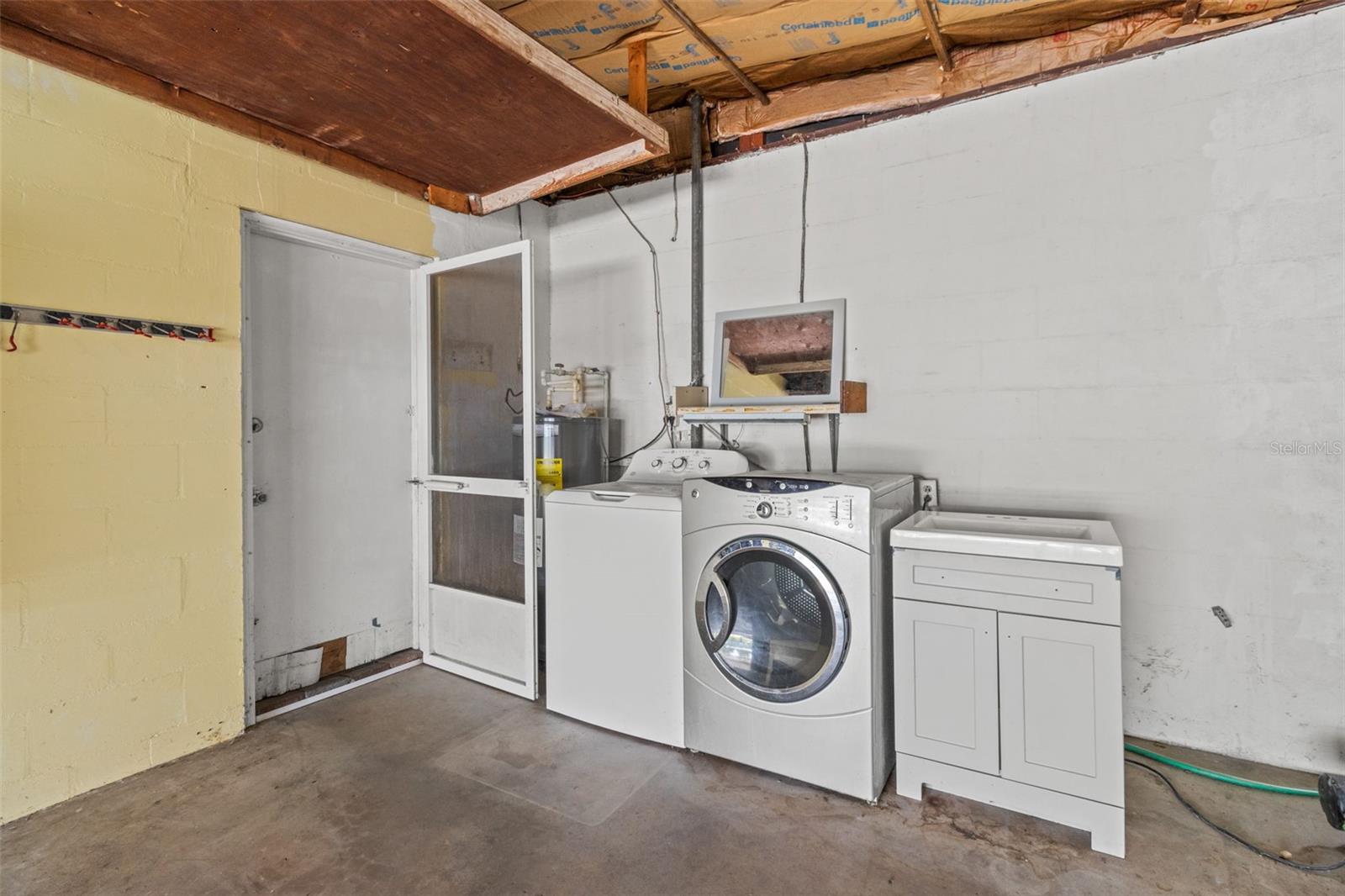 Image 23 of 41 For 7125 Bonito Street