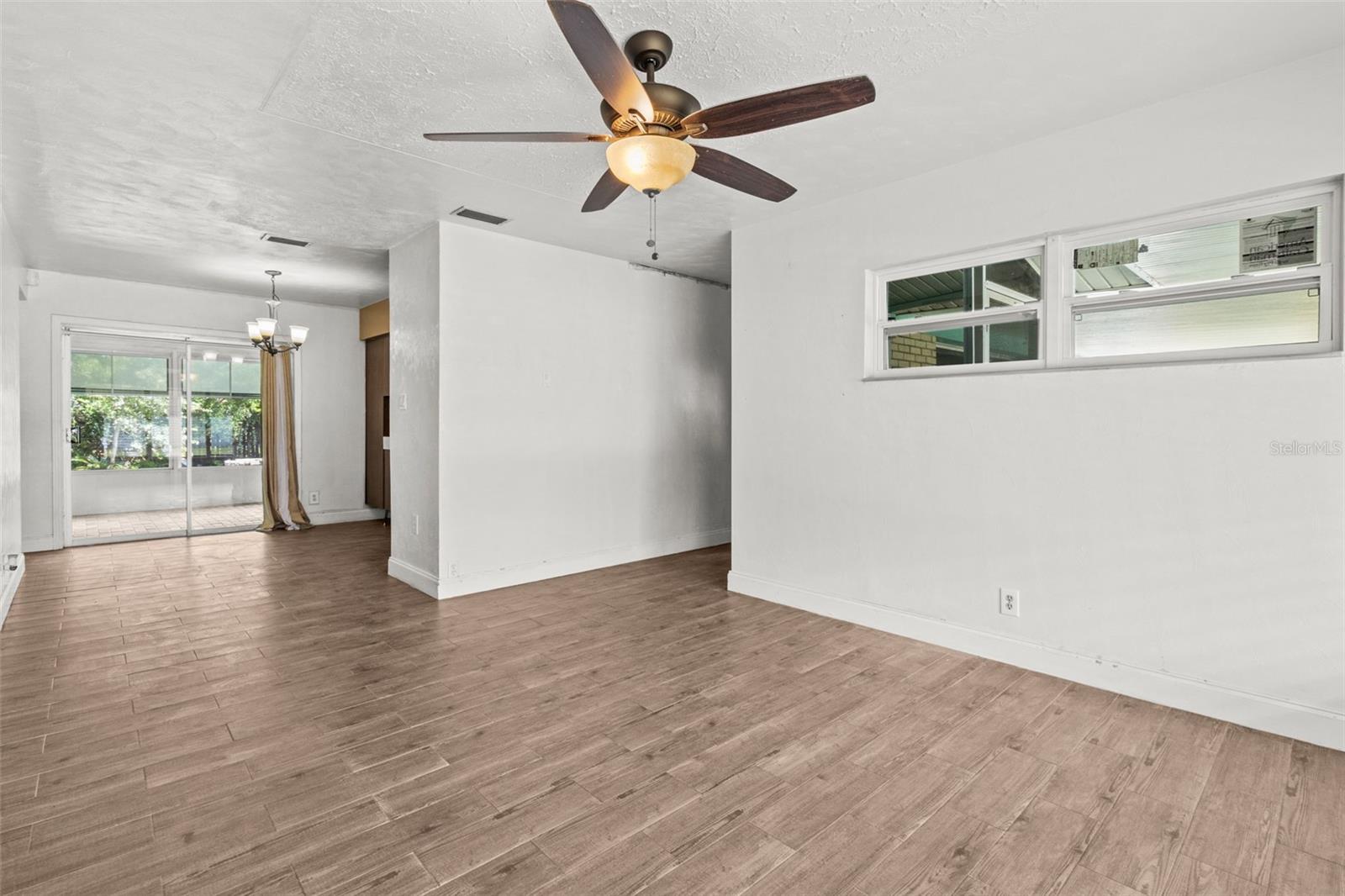 Image 5 of 41 For 7125 Bonito Street