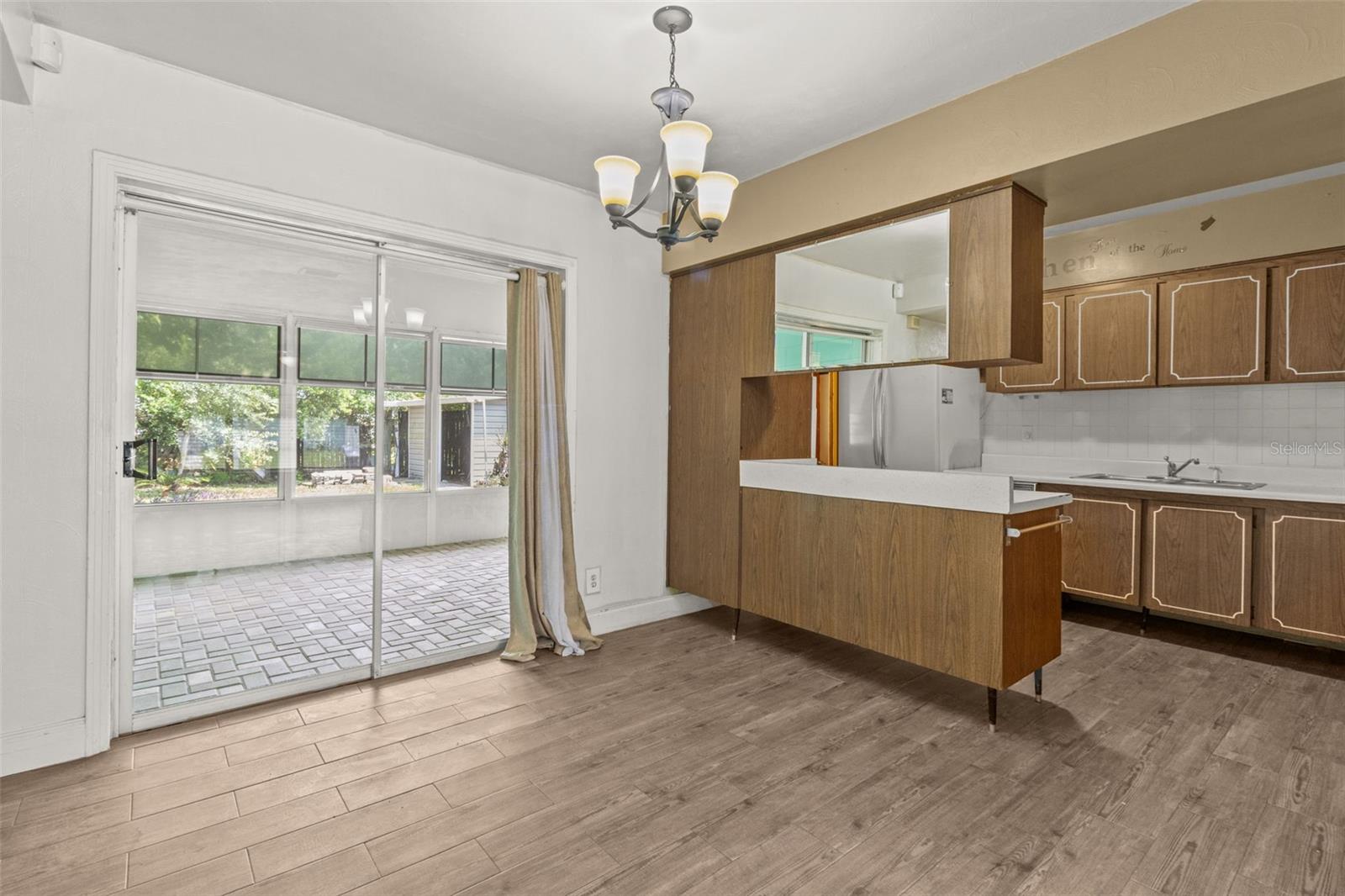 Image 6 of 41 For 7125 Bonito Street
