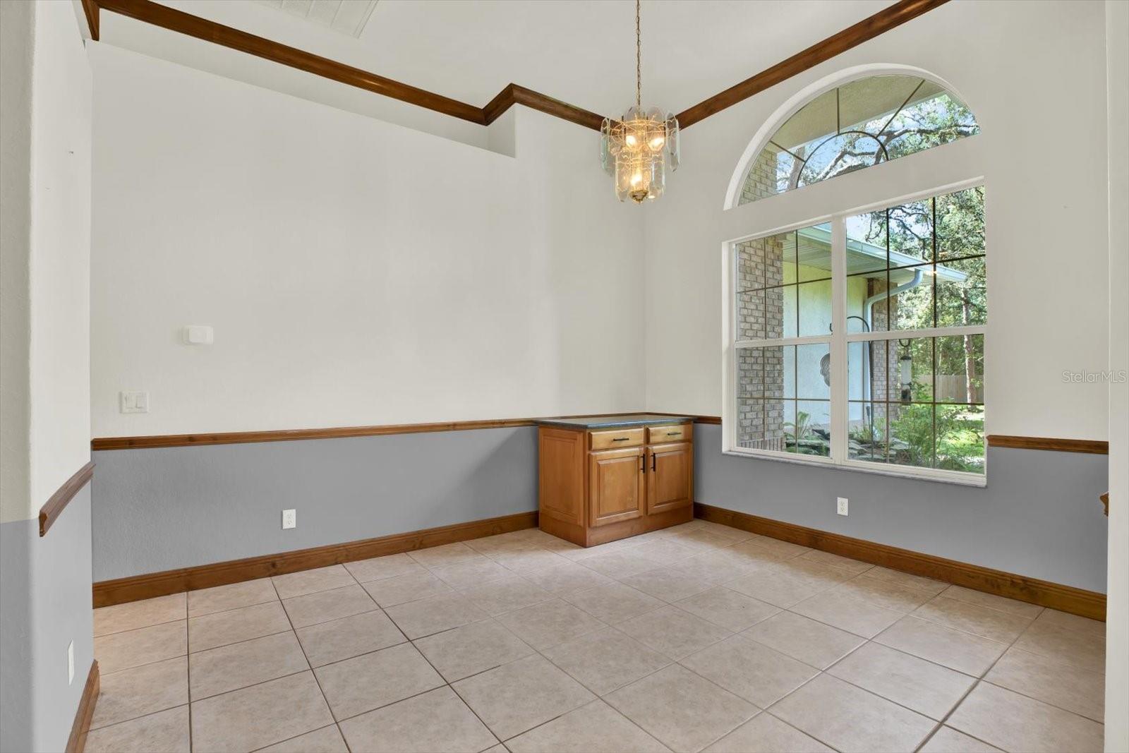 Image 8 of 35 For 16879 Akins Drive