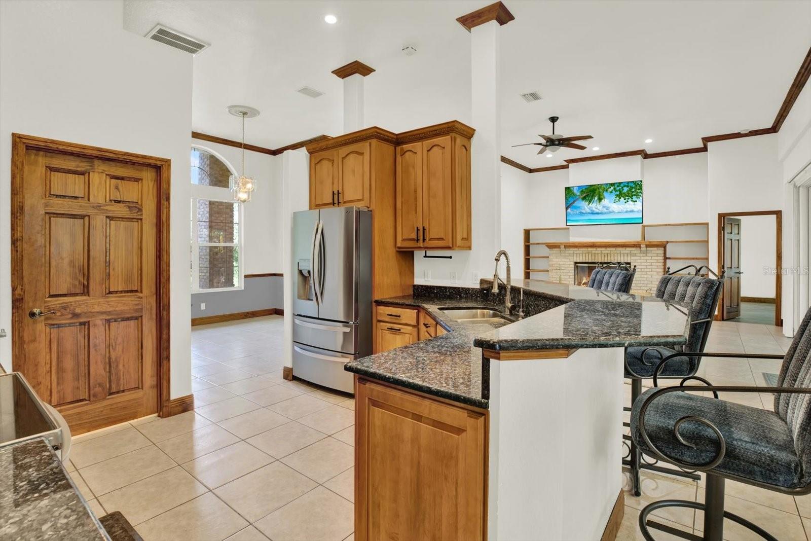 Image 9 of 35 For 16879 Akins Drive