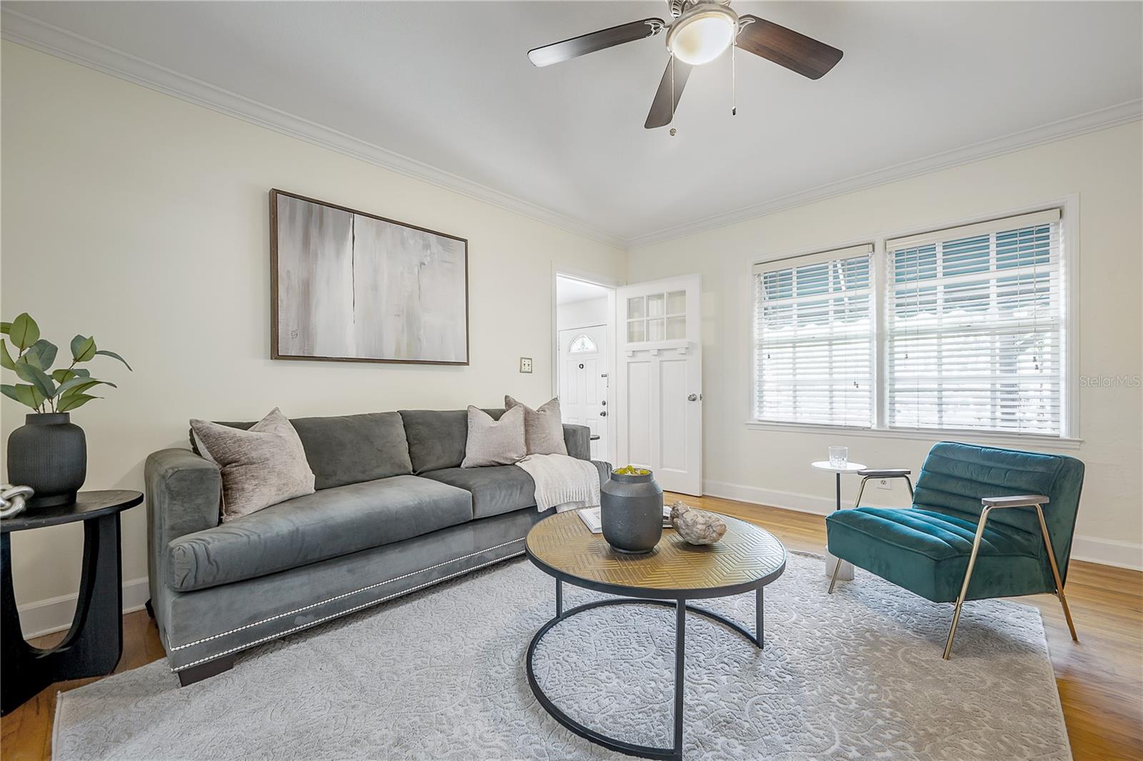 Image 21 of 41 For 1211 Park Circle
