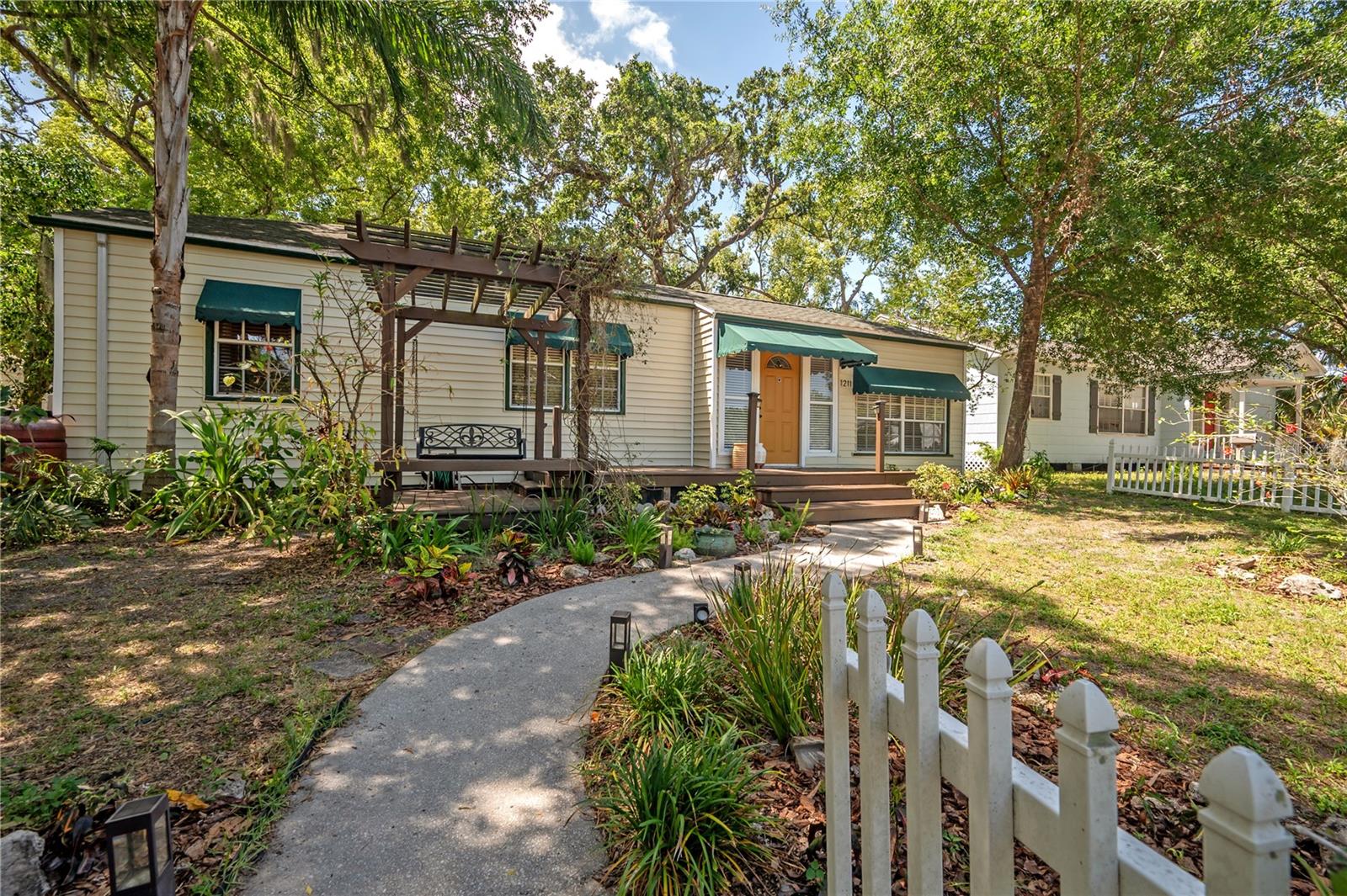 Image 41 of 41 For 1211 Park Circle