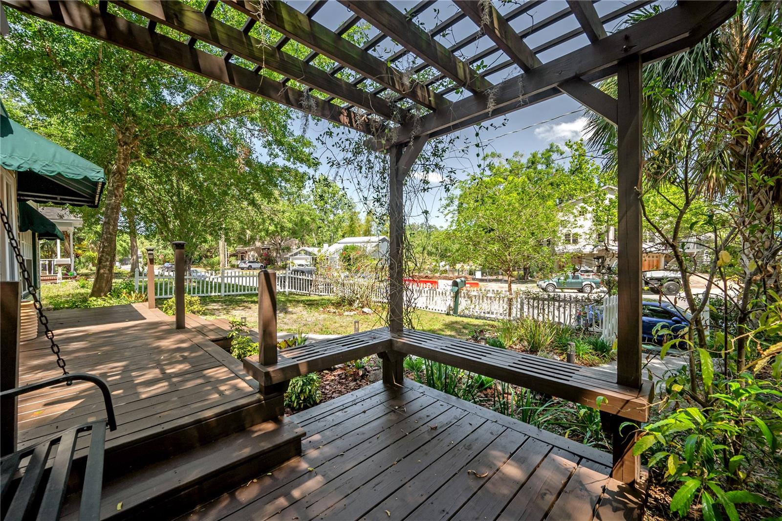 Image 6 of 41 For 1211 Park Circle