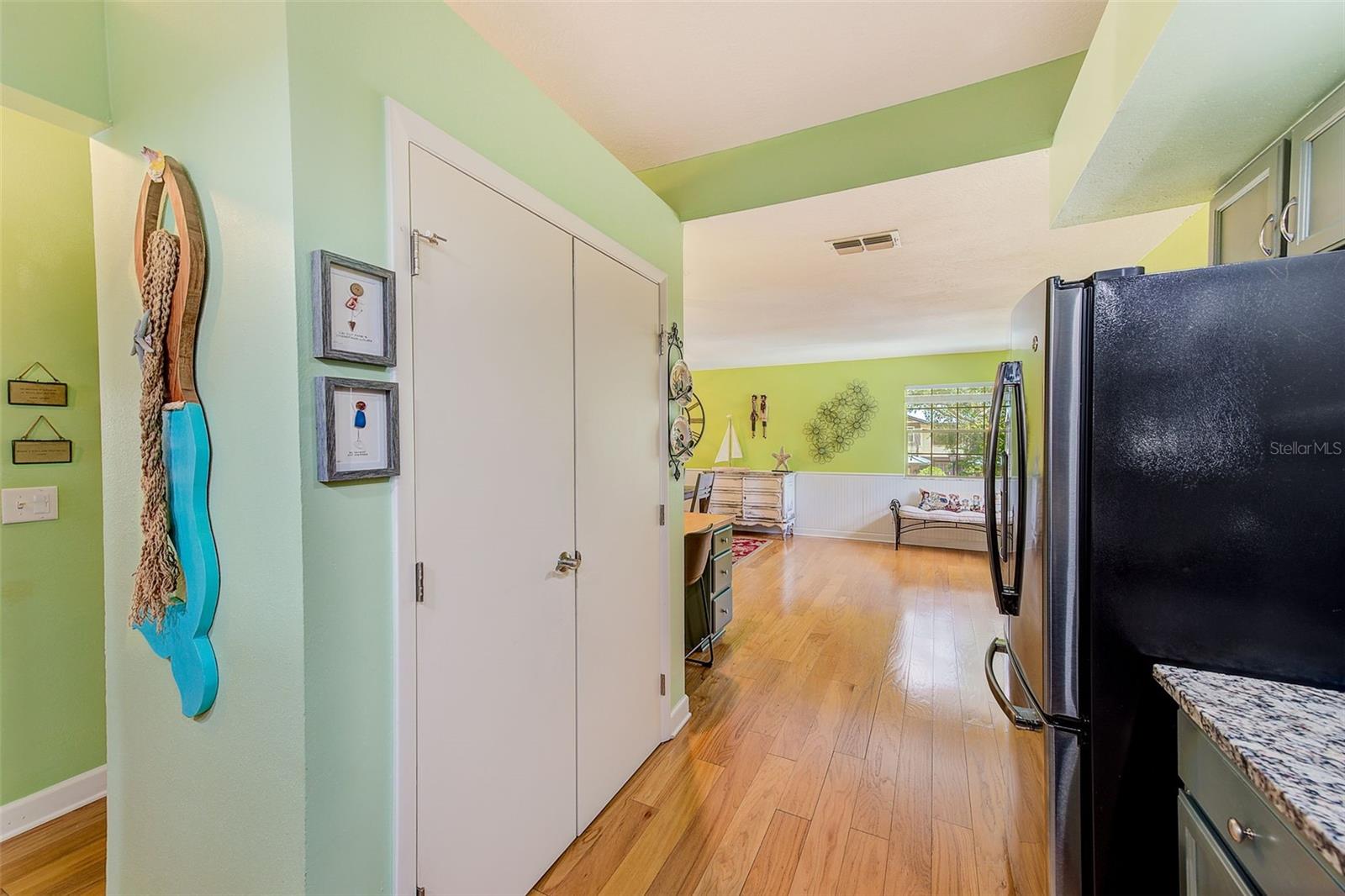 Image 12 of 45 For 2670 Walnut Drive