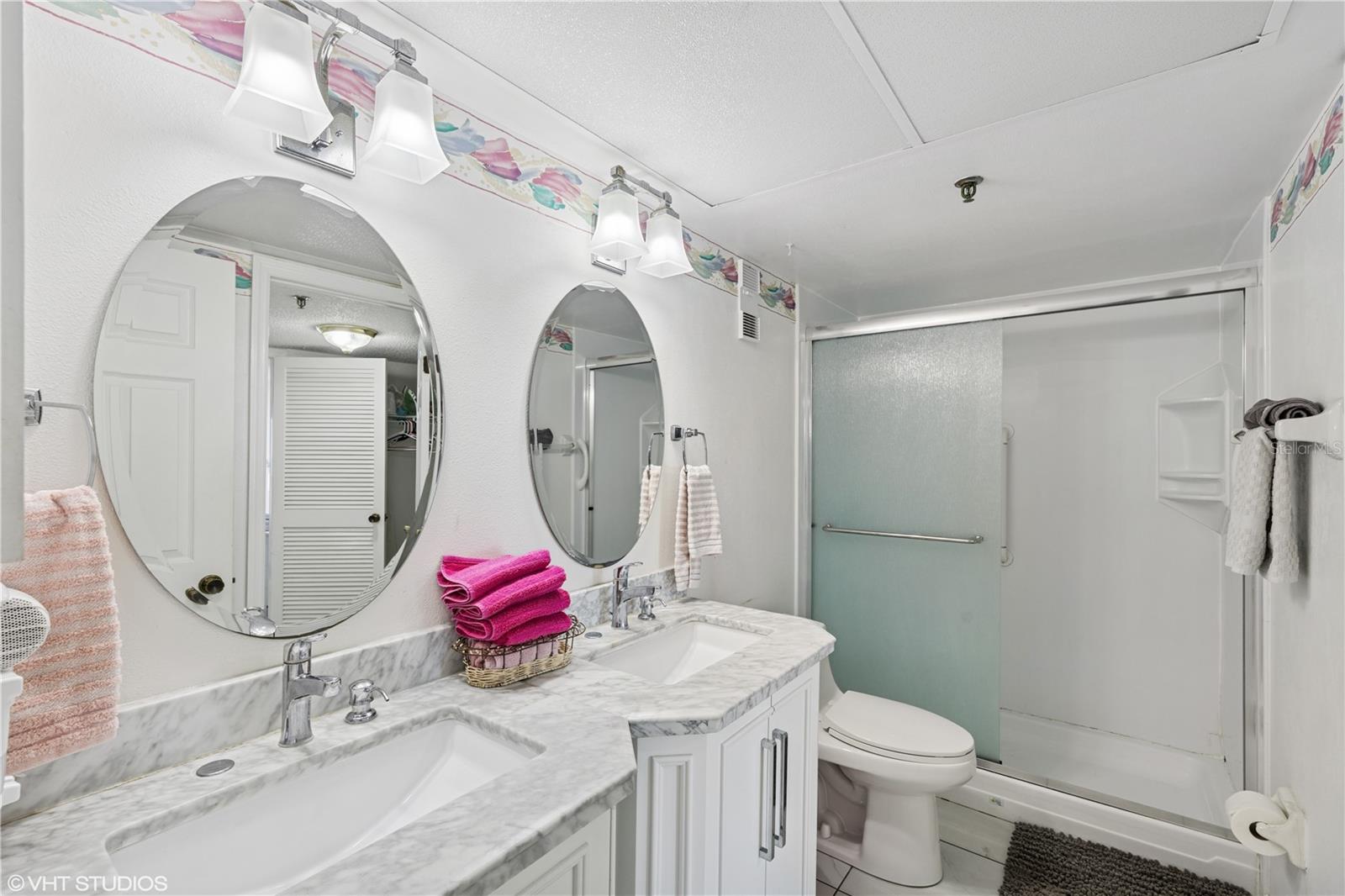 Image 13 of 27 For 14710 Gulf Boulevard 204