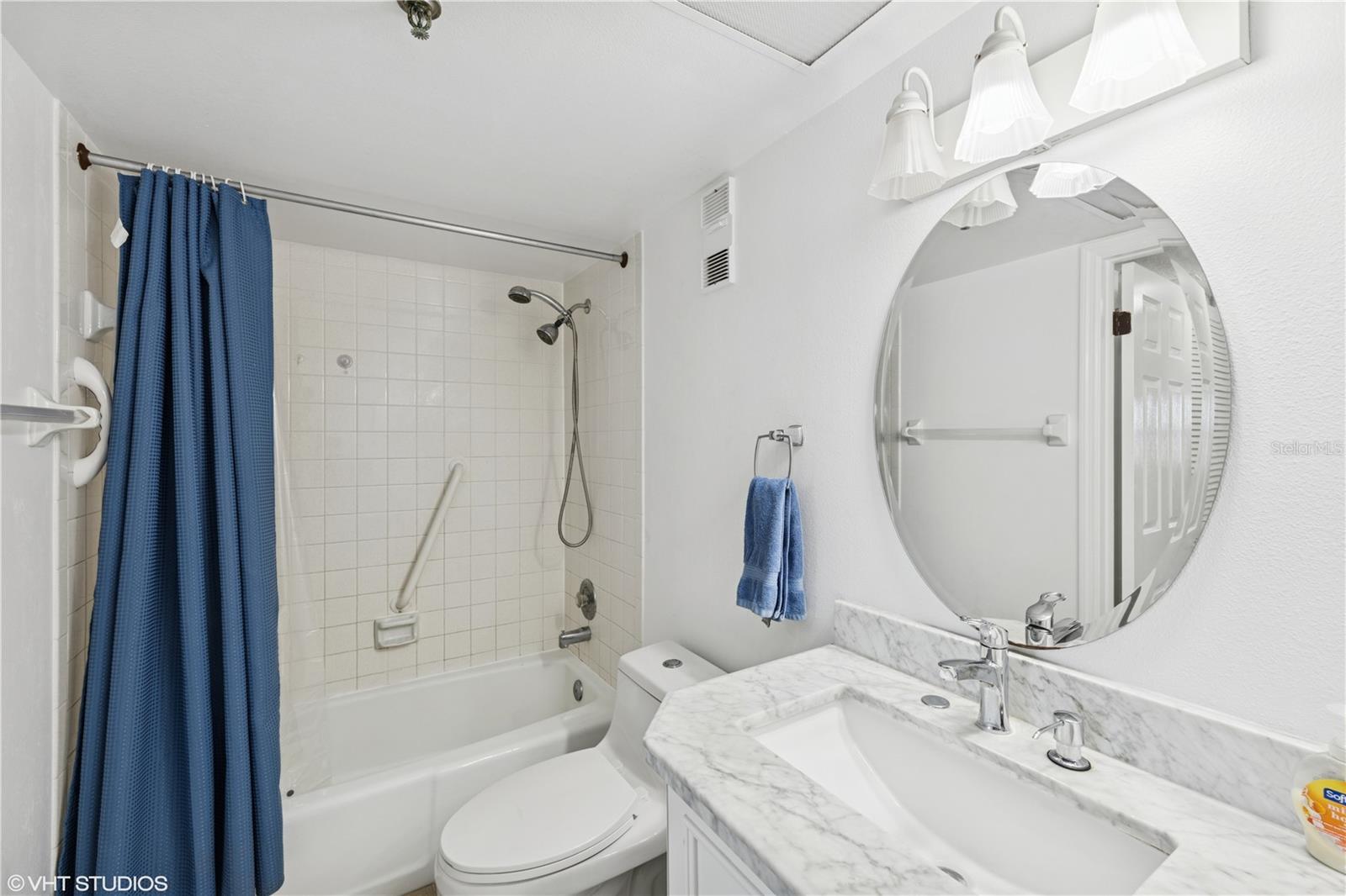 Image 15 of 27 For 14710 Gulf Boulevard 204