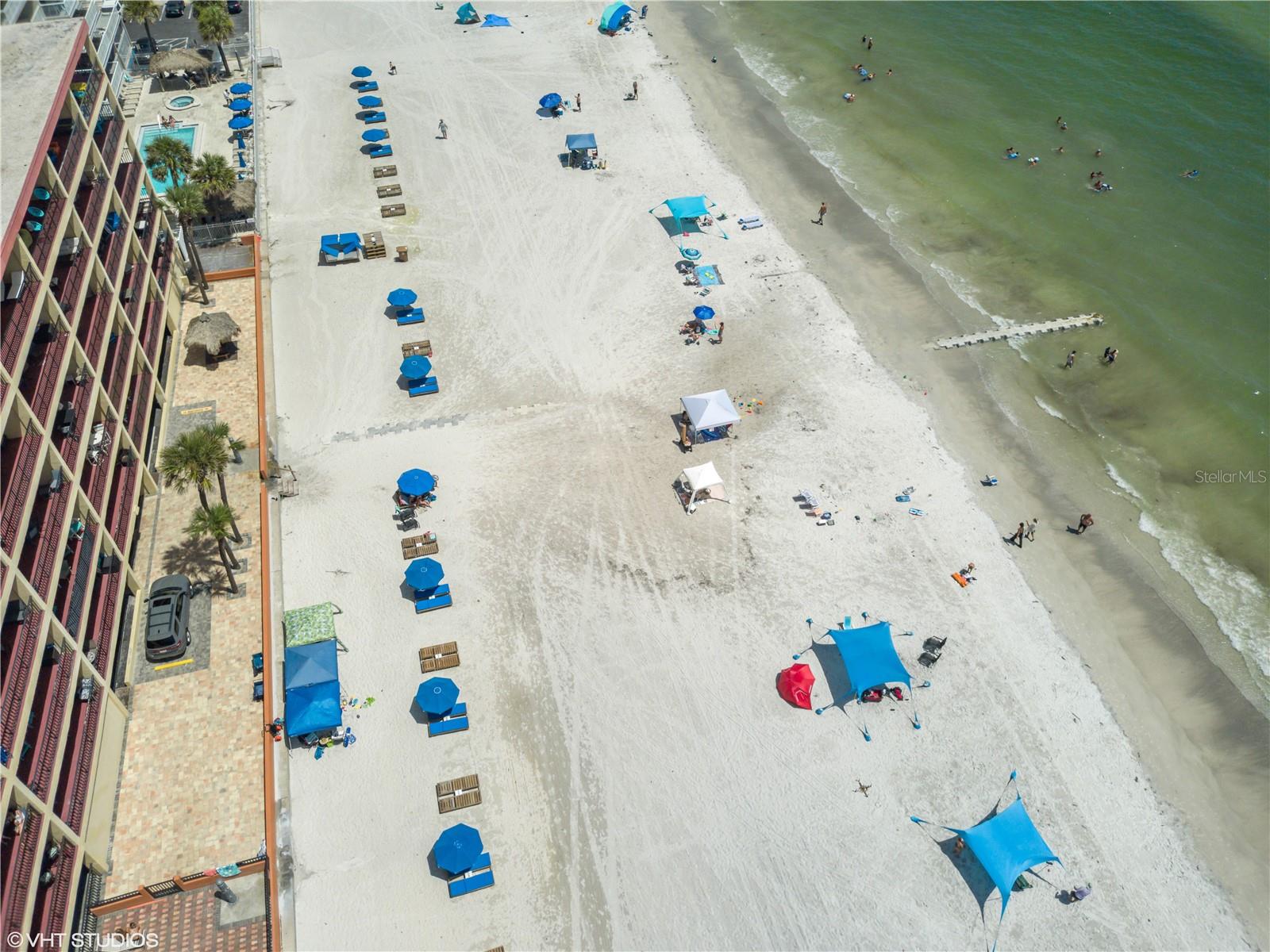 Image 4 of 27 For 14710 Gulf Boulevard 204
